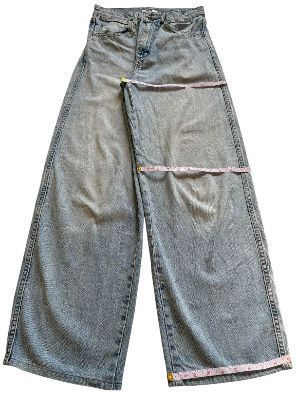 Uniqlo Vintage Uniqlo Christophe Lemaire Light Wash Baggy Jeans Size US 26 / EU 42 - 14 Thumbnail