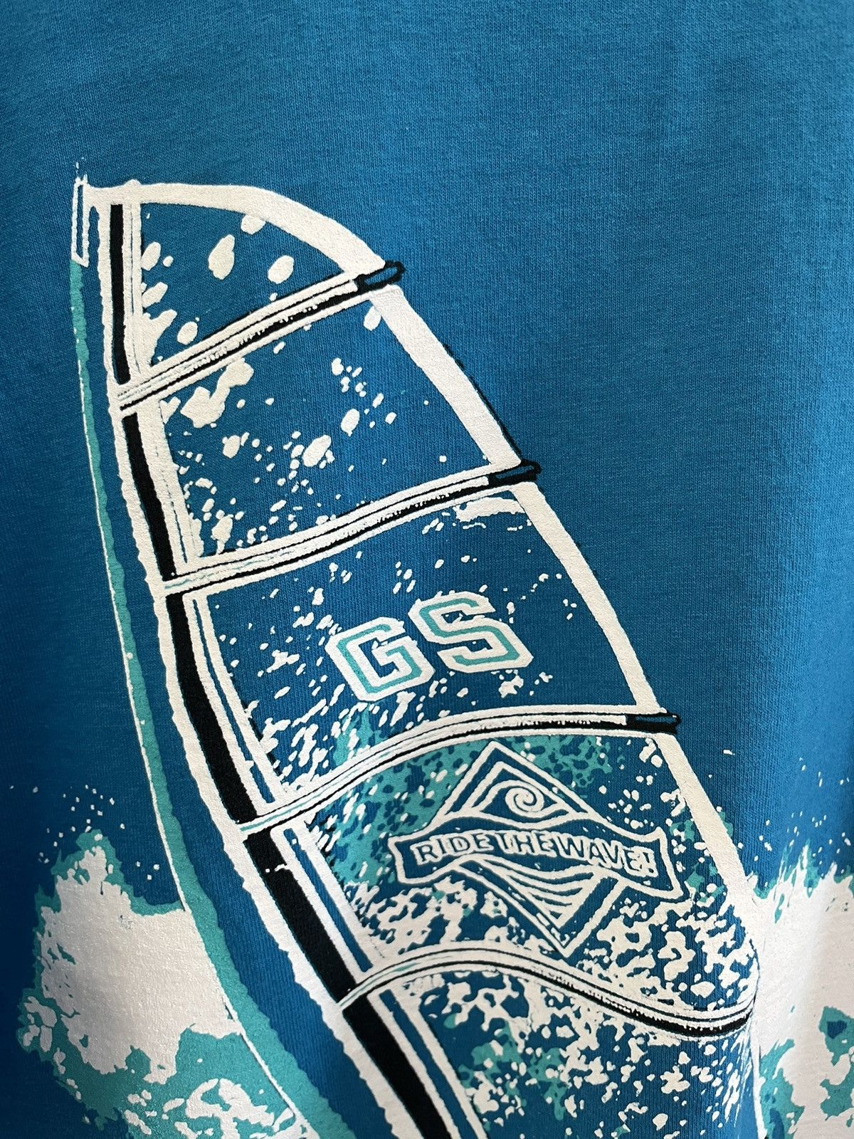 Vintage Vintage Ride The Wave Surf Style T-Shirt Little Brownies Tag Size US L / EU 52-54 / 3 - 5 Thumbnail