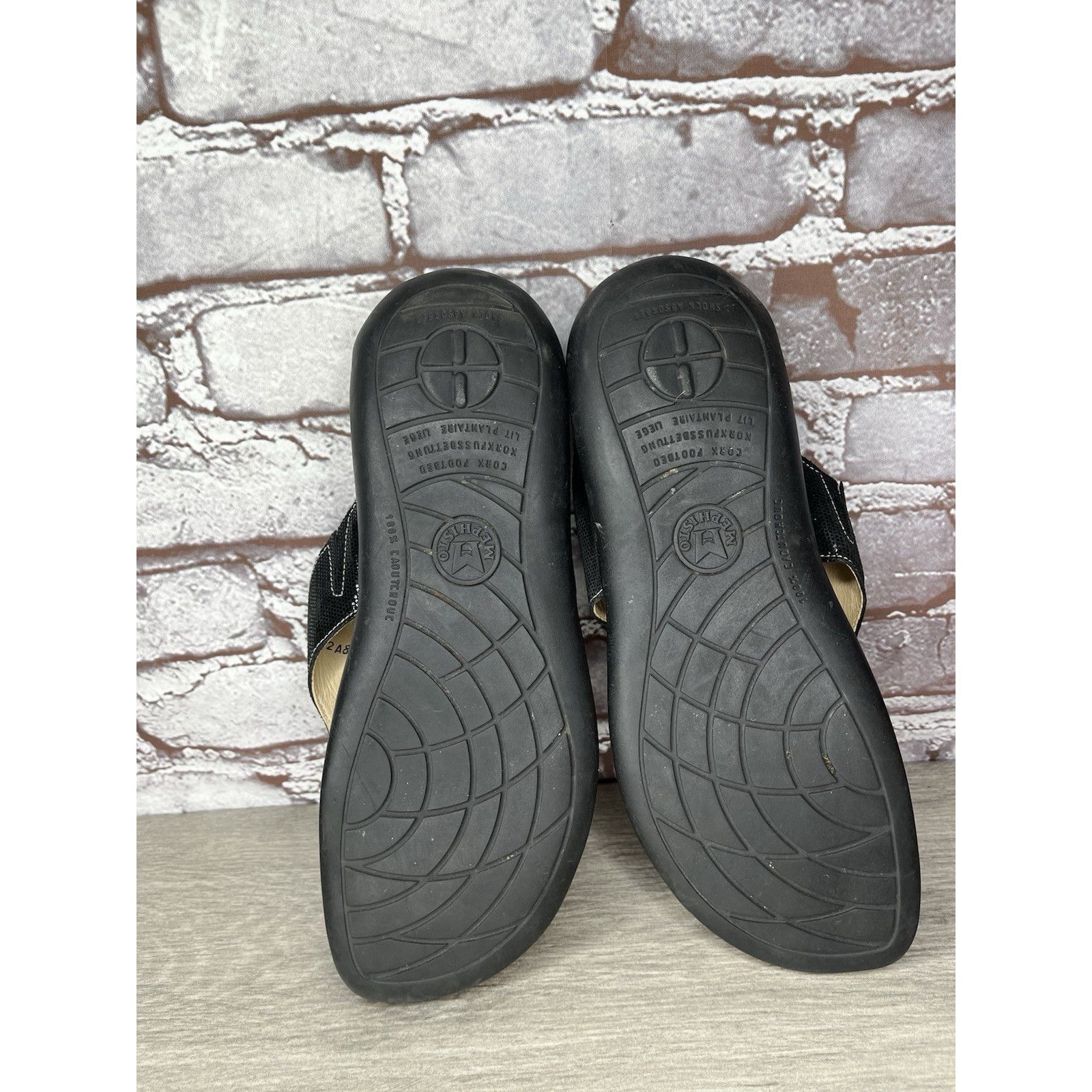 Mephisto Mephisto Agacio Black Leather Thong Slip On Sandals Women’s Size US 10.5 / IT 40.5 - 11 Thumbnail