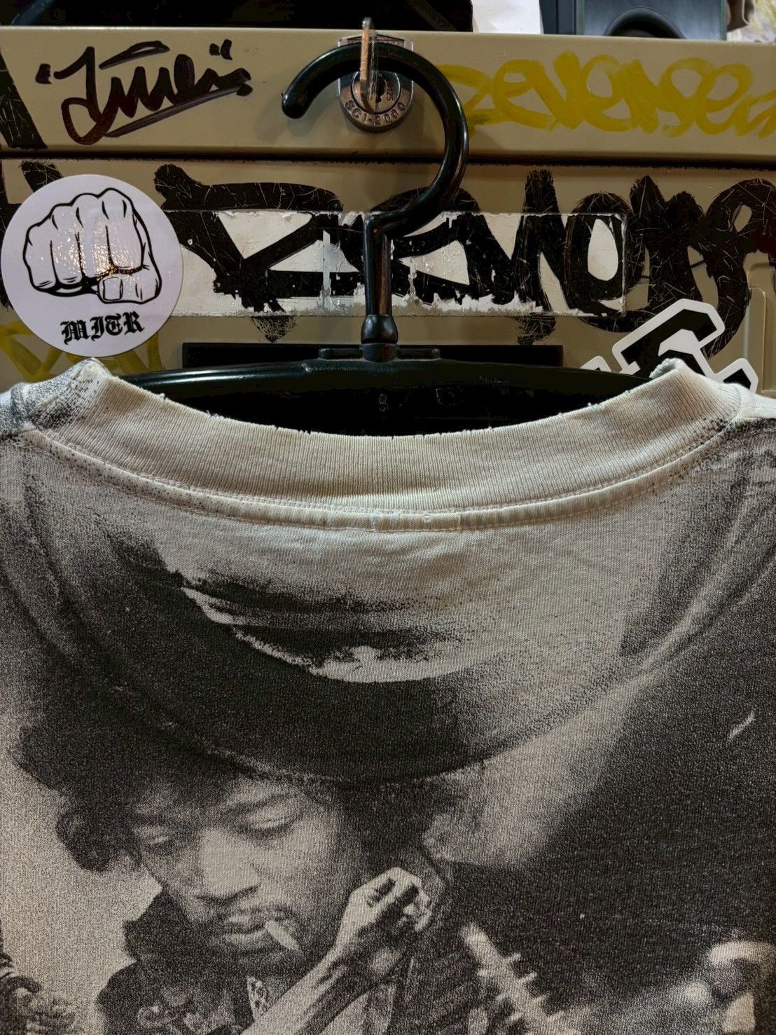 Band Tees Vintage Jimi Hendrix 1996’s Size US XL / EU 56 / 4 - 6 Thumbnail