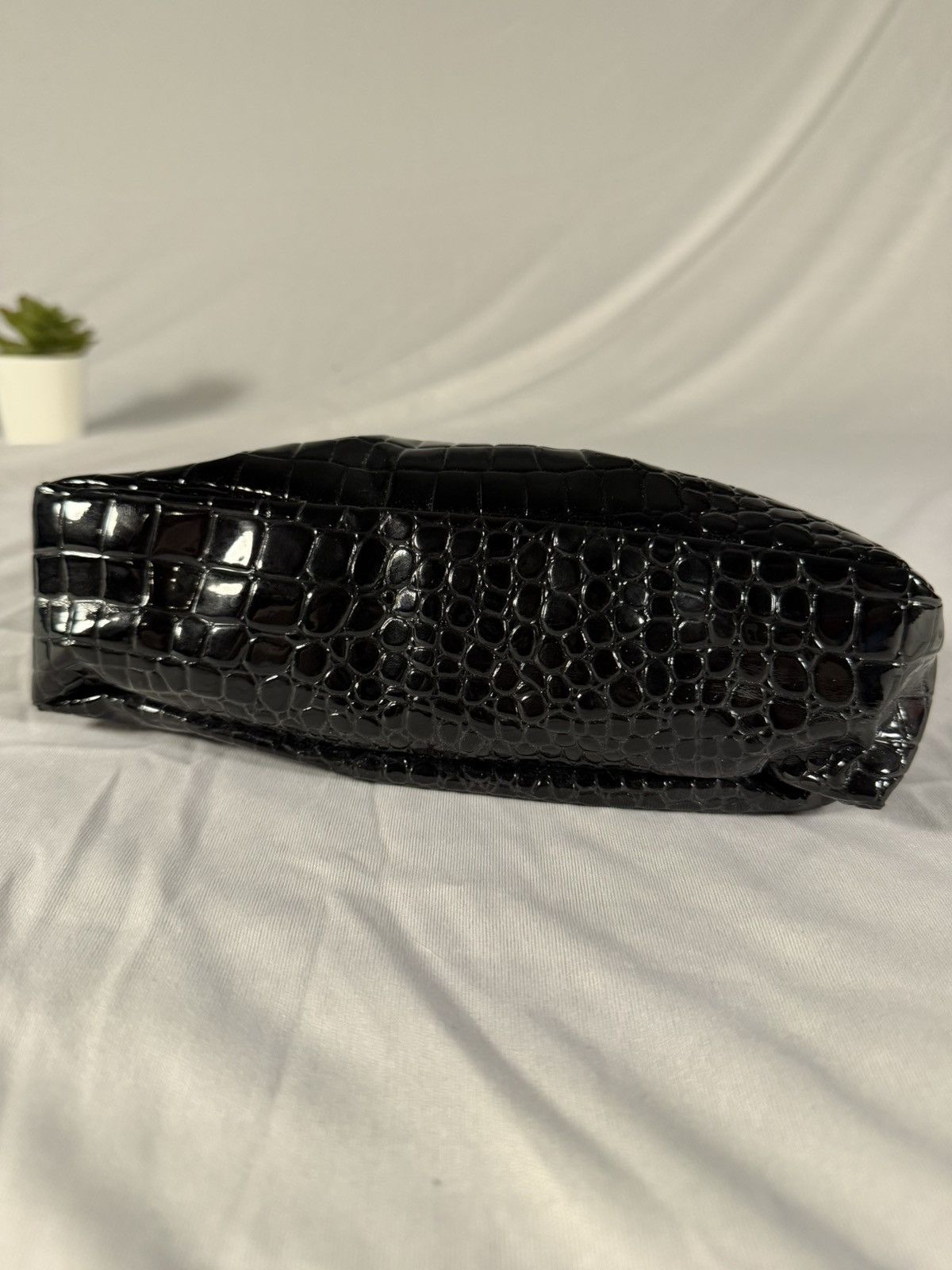 Giorgio Armani Giorgio Armani Parfum Clutch Travel Bag Black Patent Leather Size ONE SIZE - 4 Thumbnail