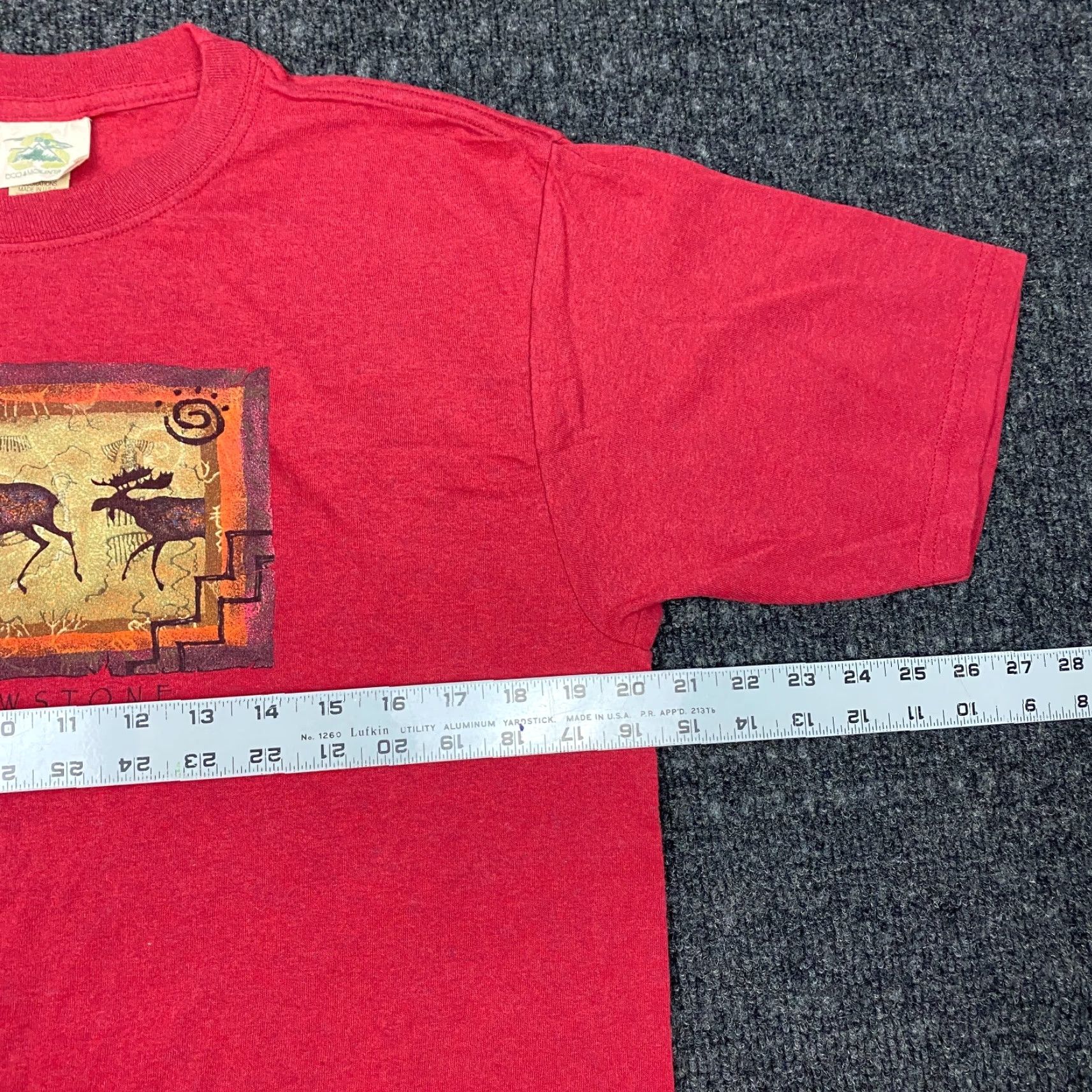 Vintage VINTAGE Eco Mountain Yellowstone National Park T Shirt Red L Unisex Adults 90s USA GORPCORE Bones? Size US L / EU 52-54 / 3 - 5 Thumbnail
