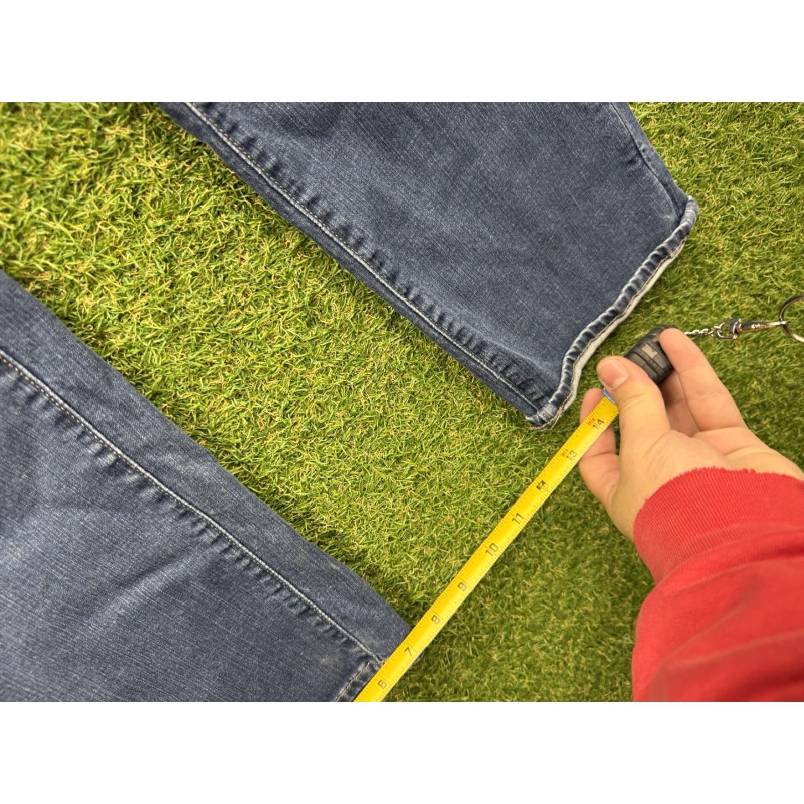 Vintage 34 Heritage Jeans Mens 34 Heritage Charisma Denim Jeans Blue Classic Comfort Rise 5-Pocket Zip Button Regular Inseam 32 Casual Wear Mens Jeans Size US 35 - 4 Thumbnail