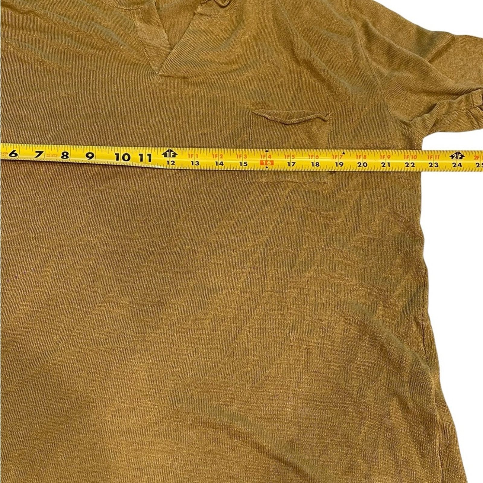 GRP GRP Knit short sleeve henley tee in military green linen Size US L / EU 52-54 / 3 - 6 Thumbnail