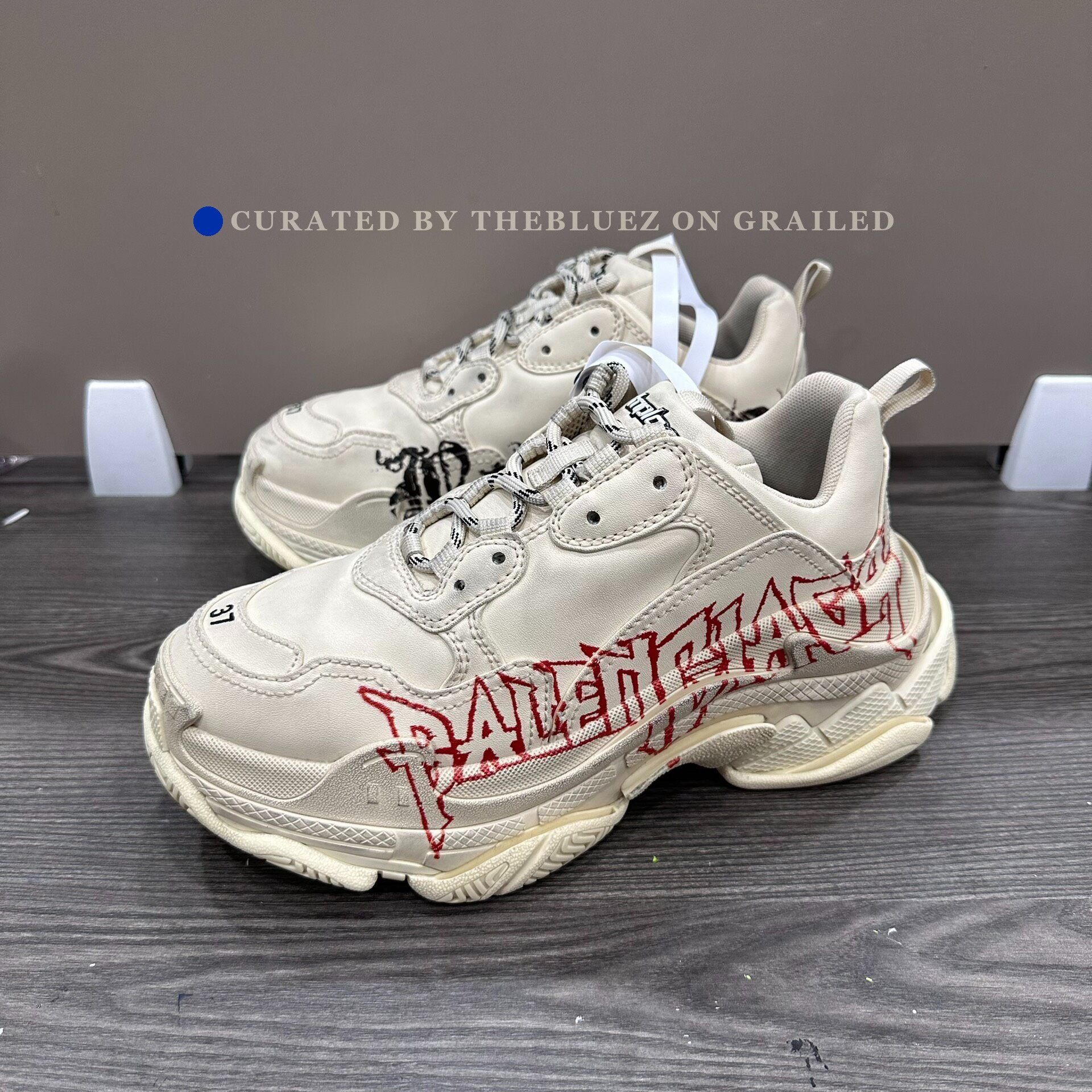 Balenciaga Balenciaga Graffiti Dad Shoes US37 Size US 6 / IT 36 - 1 Thumbnail