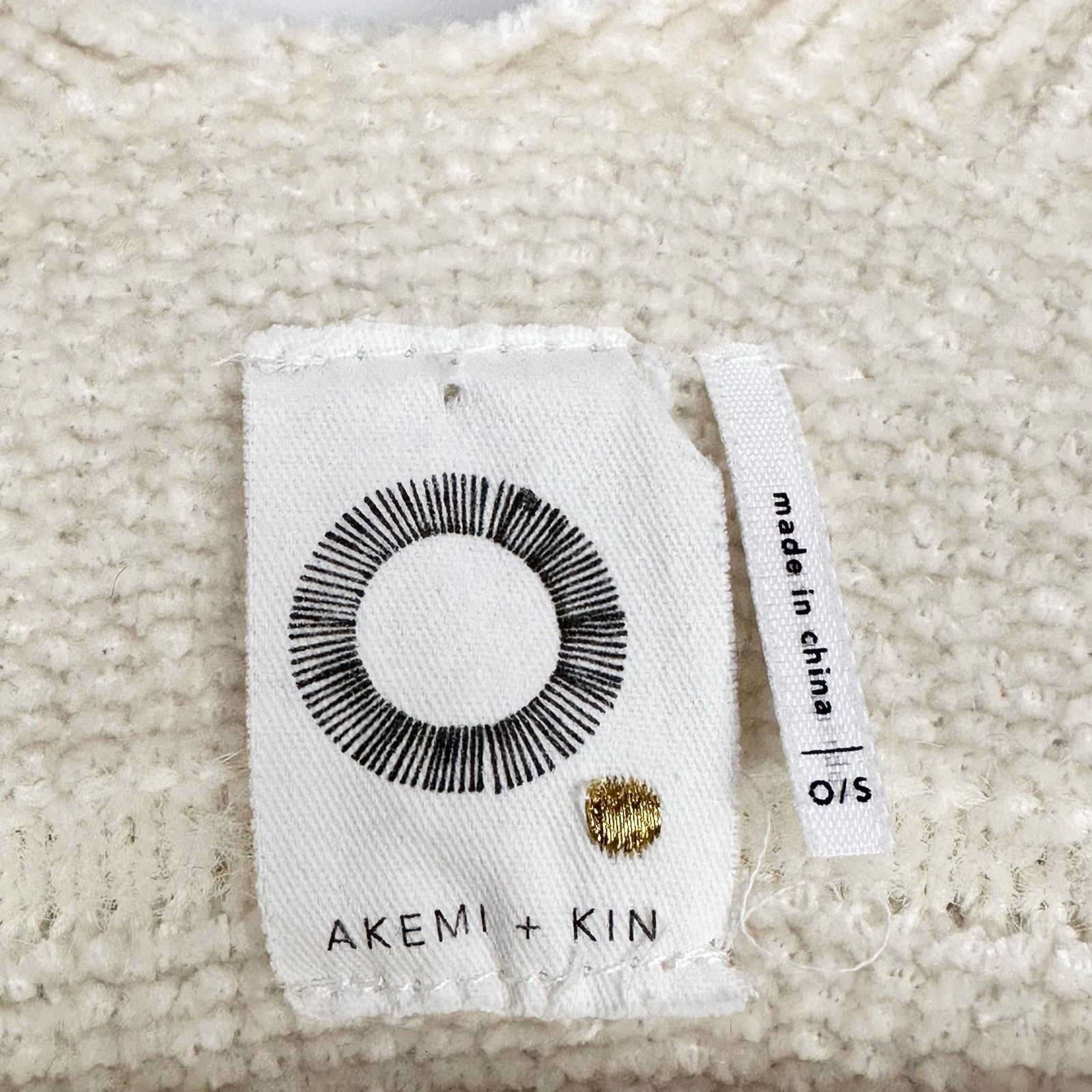 Anthropologie Anthropologie Miette Chenille Cozy Kimono Fringe Trim Ecru Size ONE SIZE - 5 Thumbnail
