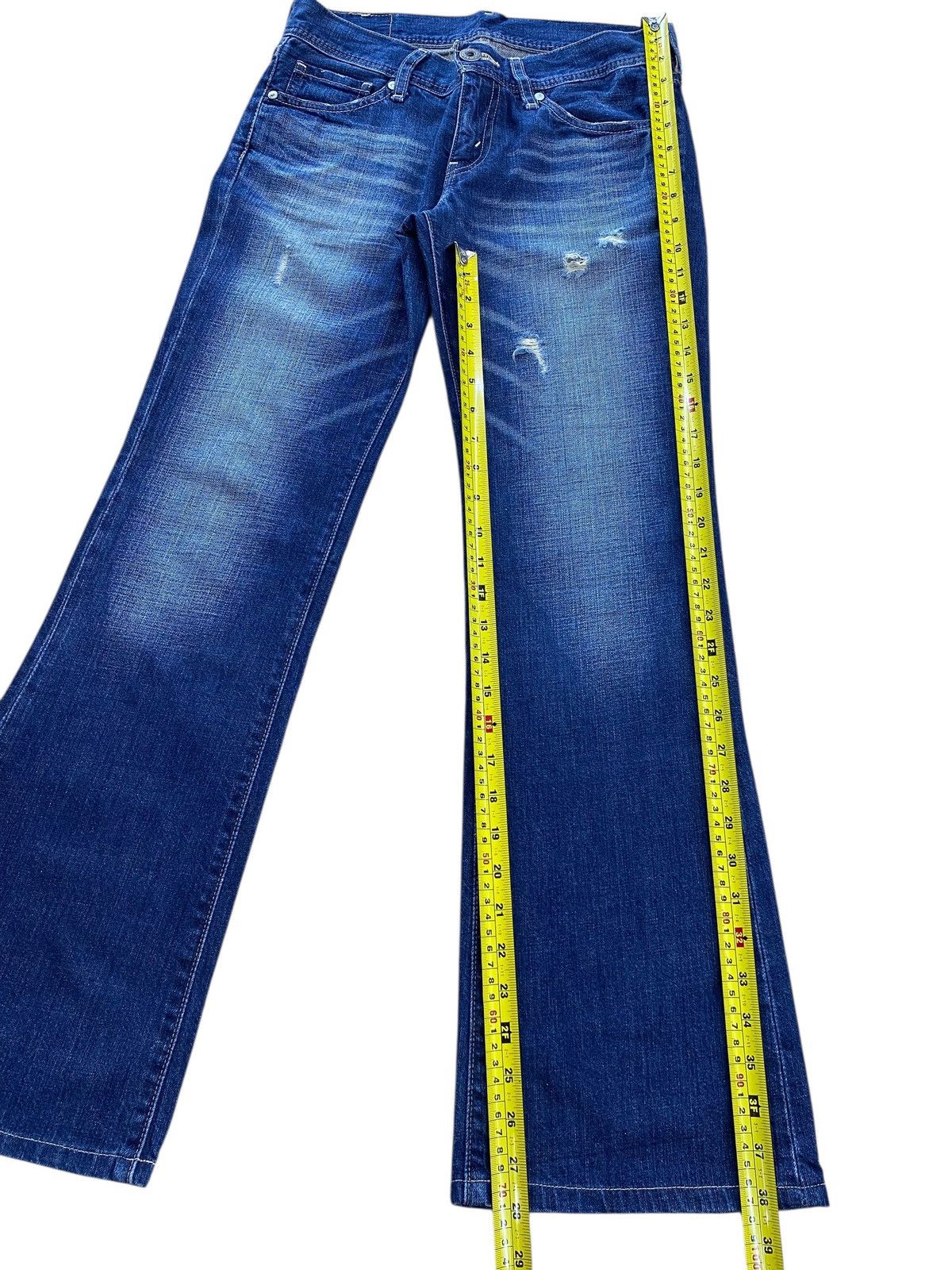 Levi's Levi’s Faded Blue Wash Style Boot Cut Leg Jeans Size US 28 / EU 44 - 8 Thumbnail