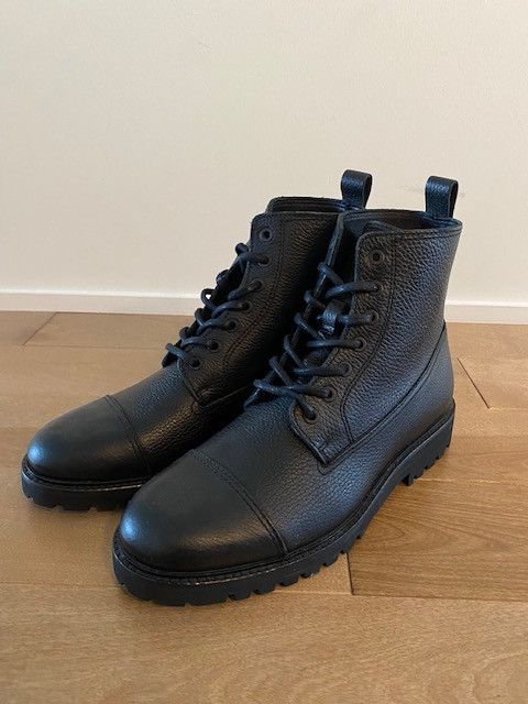 image of Belstaff Alperton Shoes in Black, Men's (Size 9)