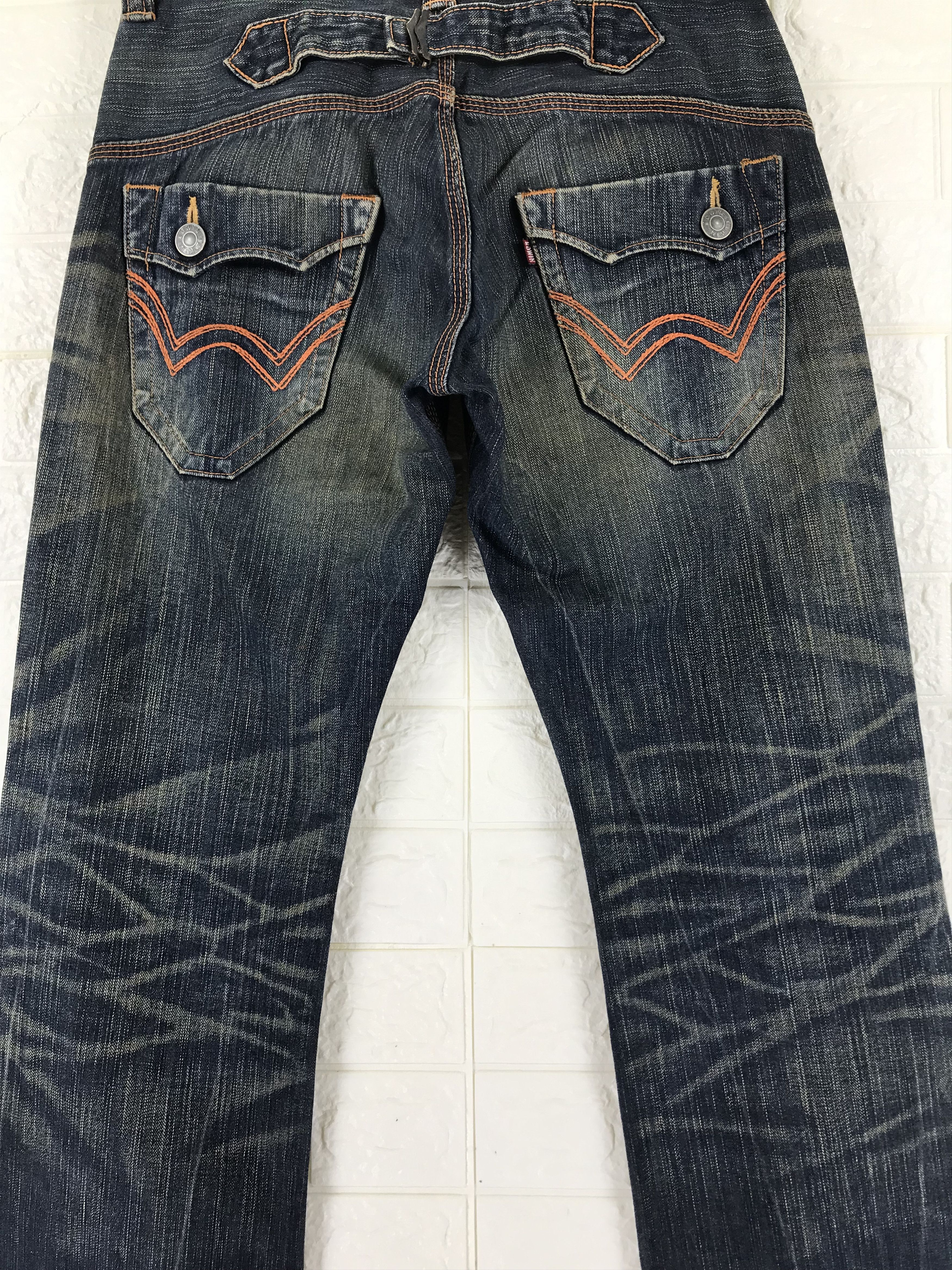 Edwin Vintage Edwin XV Buckle Back Rusty Washed Flare Jeans Size 28" / US 6 / IT 42 - 7 Thumbnail