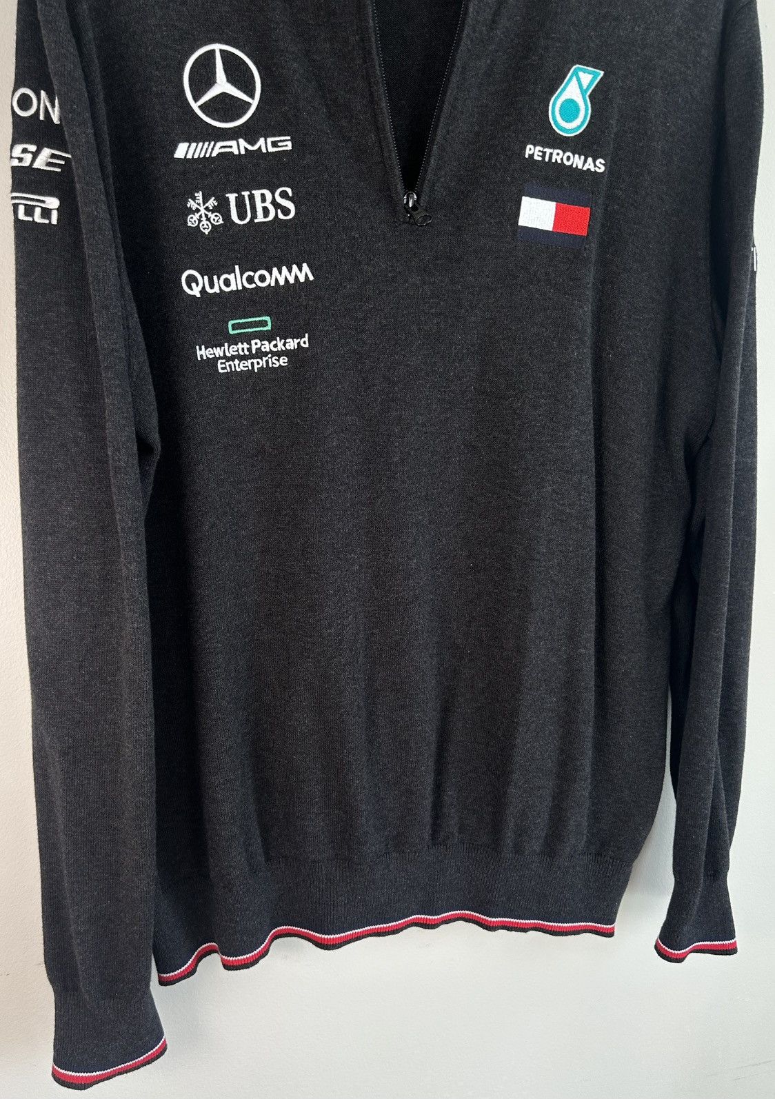 Mercedes-Benz Mercedes AMG Petronas Motorsport F1T Team 2019 Official m Size US XL / EU 56 / 4 - 6 Thumbnail