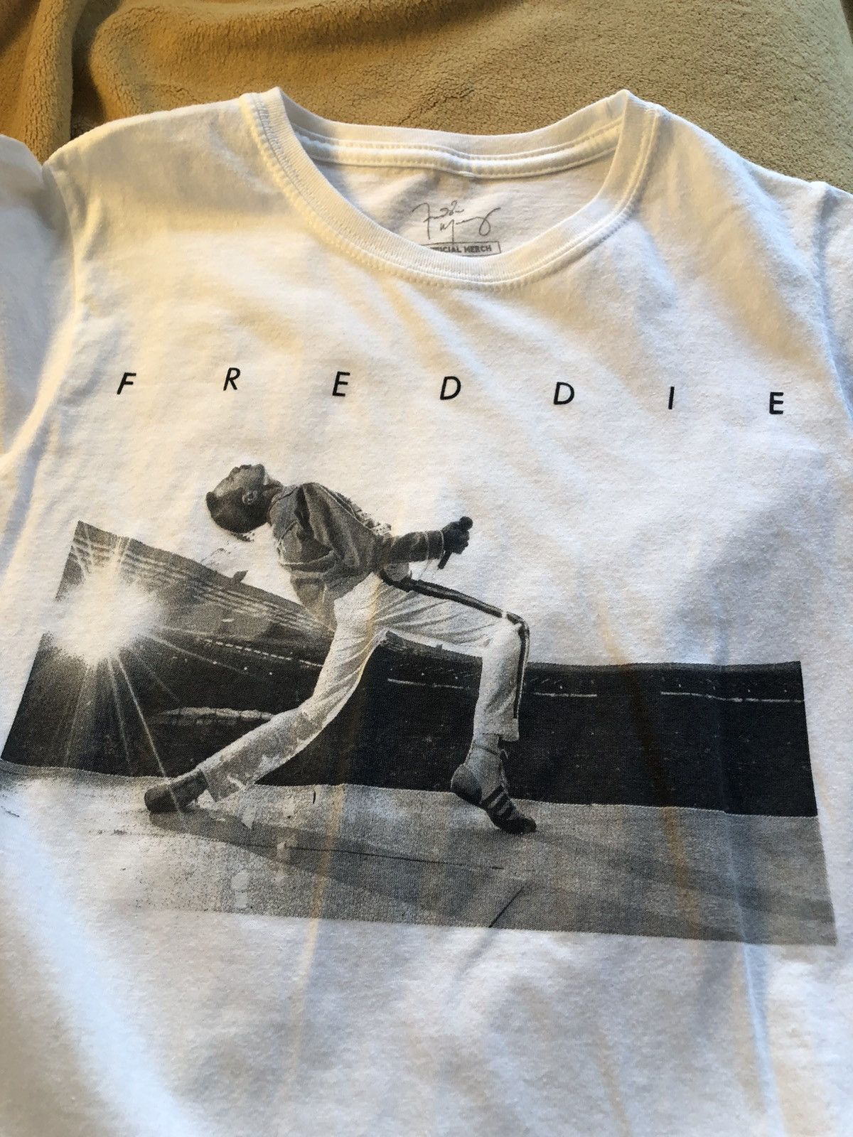 Band Tees QUEEN FREDDIE MERCURY VINTAGE ROCK BAND TOUR TEE SHIRT Size US XS / EU 42 / 0 - 2 Thumbnail