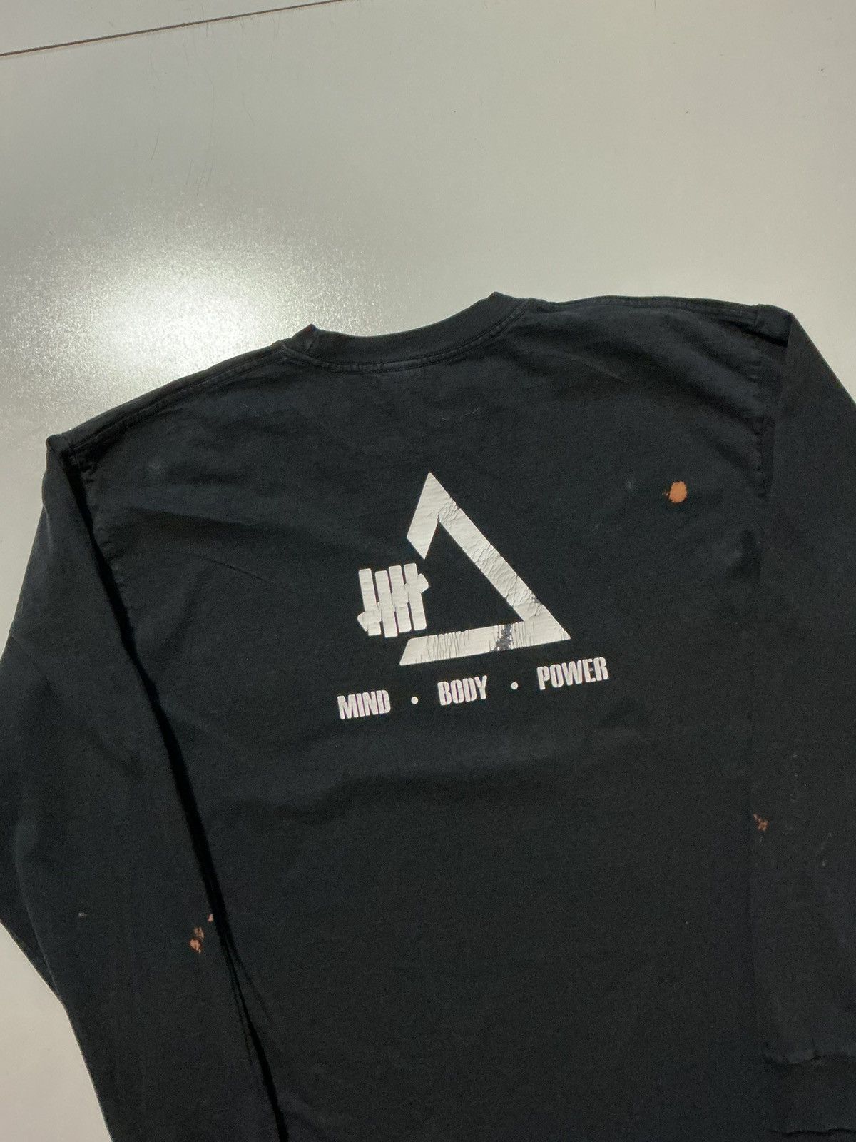 Undefeated Undefeated X UACTP Athletic Club Fitness Graphic L/S T-Shirt Size US L / EU 52-54 / 3 - 5 Thumbnail