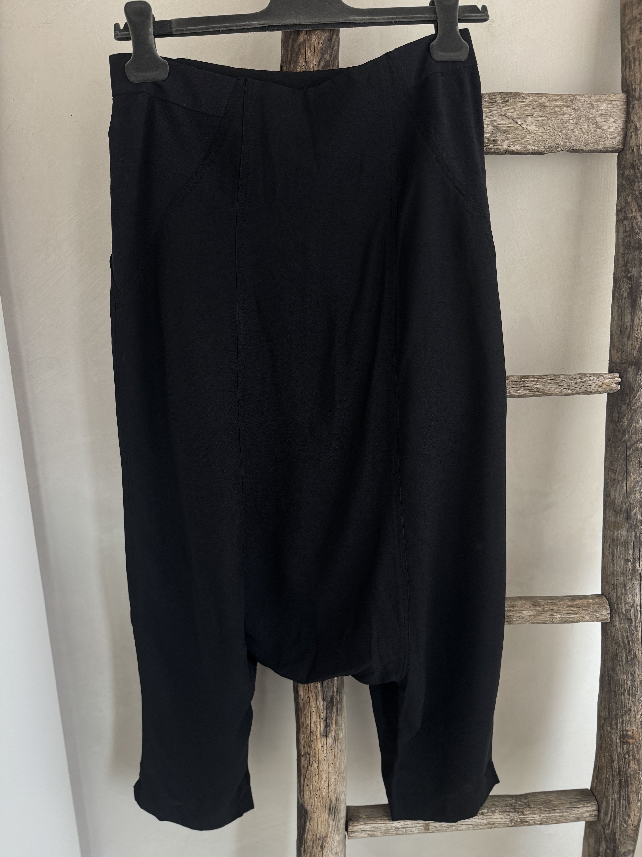 Rick Owens Rick Owens Cropped Drop-Crotch Trousers Size 27" / US 4 / IT 40 - 4 Thumbnail