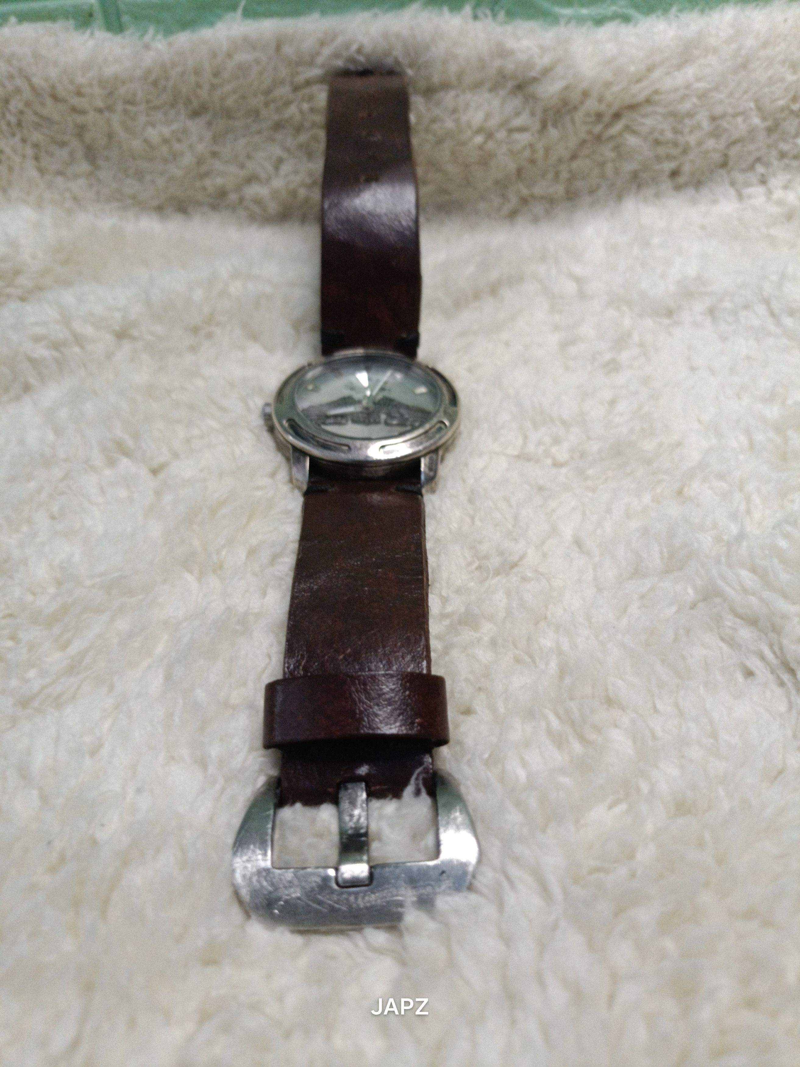Guess Vintage guess eagle emblem sub second Y2K watch Size ONE SIZE - 8 Thumbnail