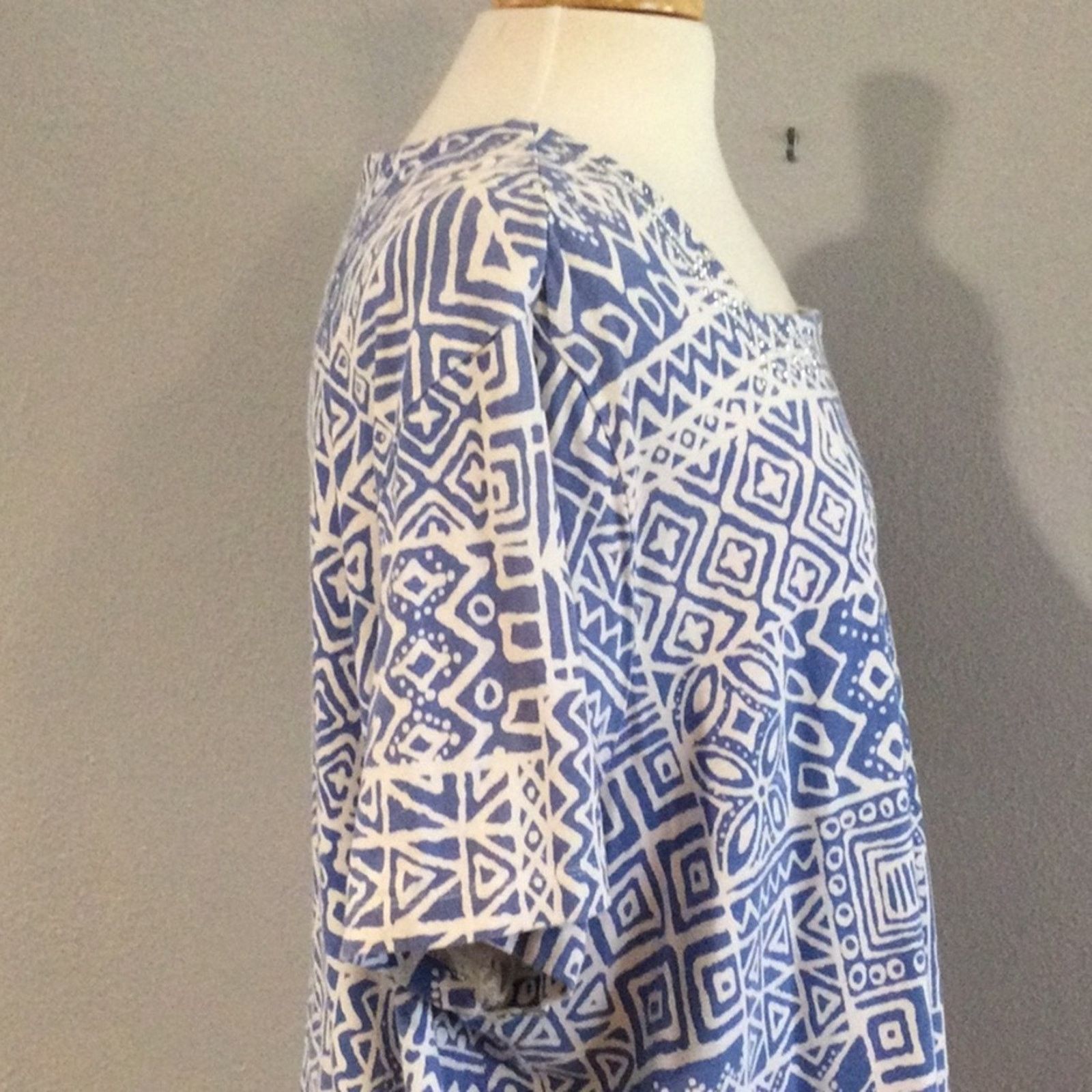 Other Alfred Dunner Blue/White Studded Geometric Print Top 2X Size XXL / US 16-18 / IT 52-54 - 5 Thumbnail