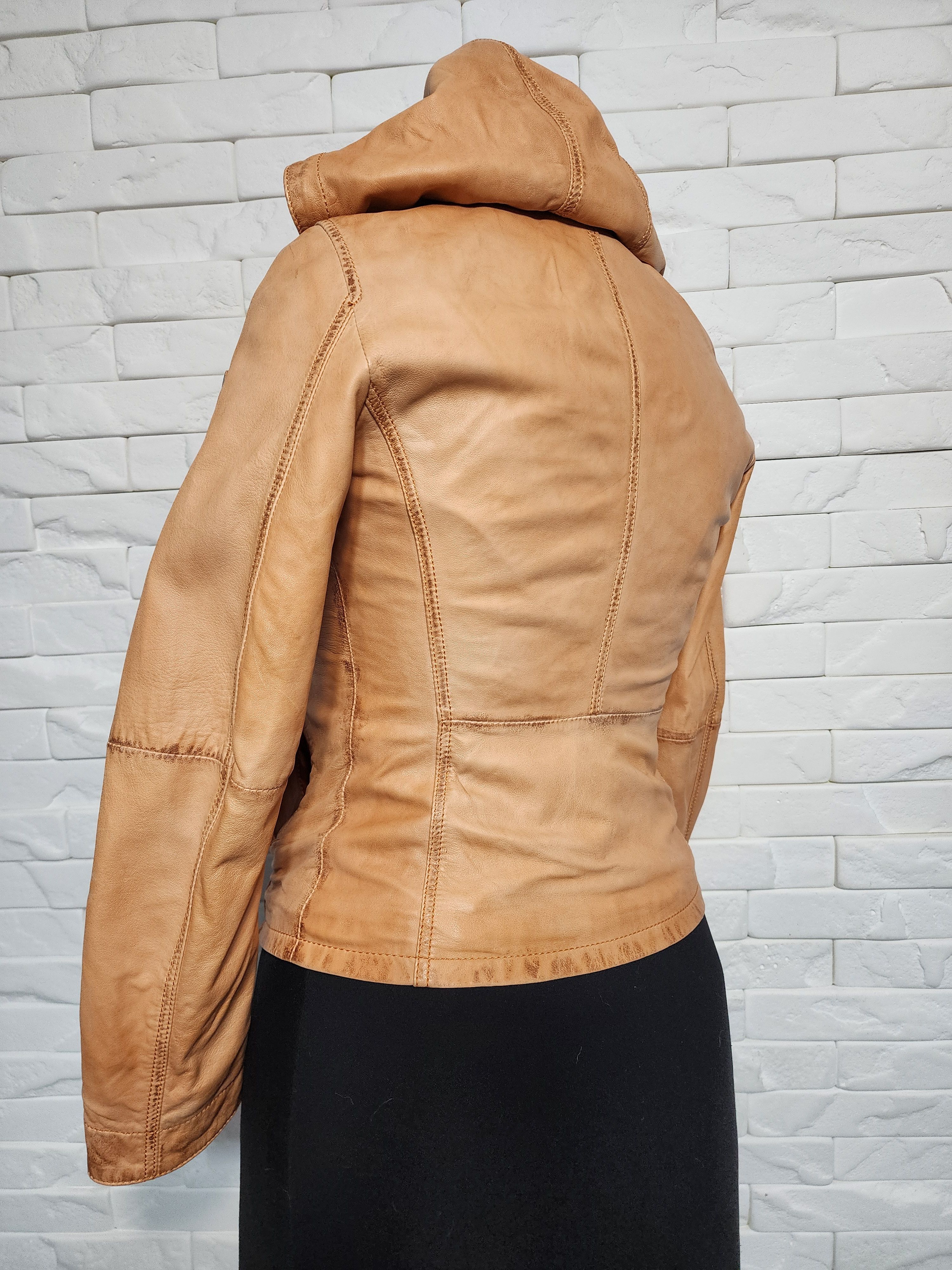 Gypsy Orange Leather Women's Sporty Jacket: Hooded Outwear. Size S / US 4 / IT 40 - 6 Thumbnail