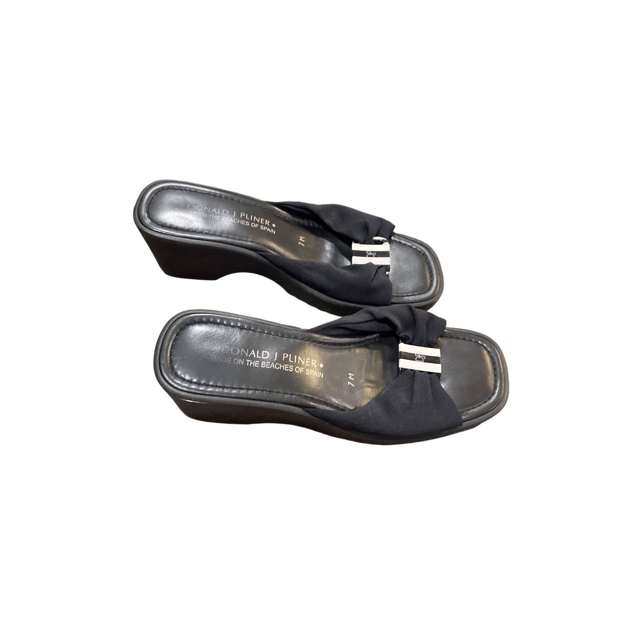 Donald Pliner Donald Pliner wms 2.5" black open toe wedge heels shoes sz 7 Size US 7 / IT 37 - 3 Thumbnail