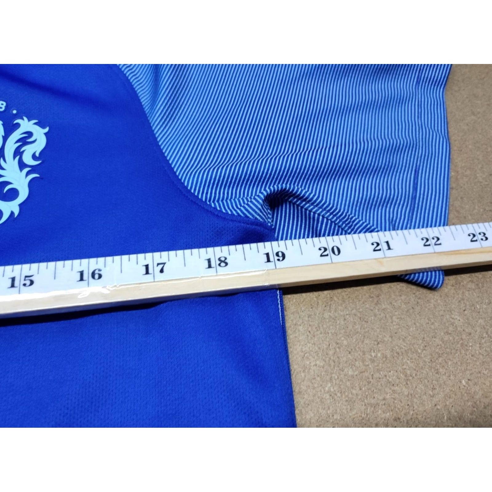 Nike Nike Netherlands 2016 2017 Jersey Size S Arjen Robben #11 Soccer Mens Small Blue Shirt Size US S / EU 44-46 / 1 - 7 Thumbnail
