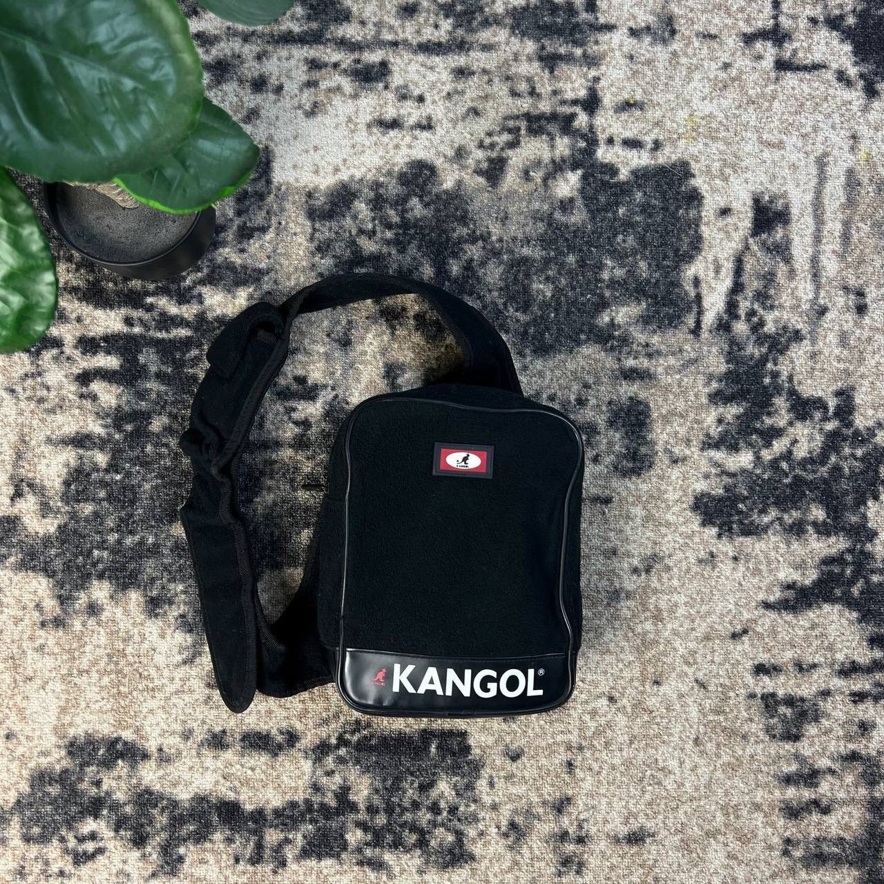 Kangol Kangol Big Logo Vintage Y2K Fleece Sling Bag Size ONE SIZE - 1 Thumbnail
