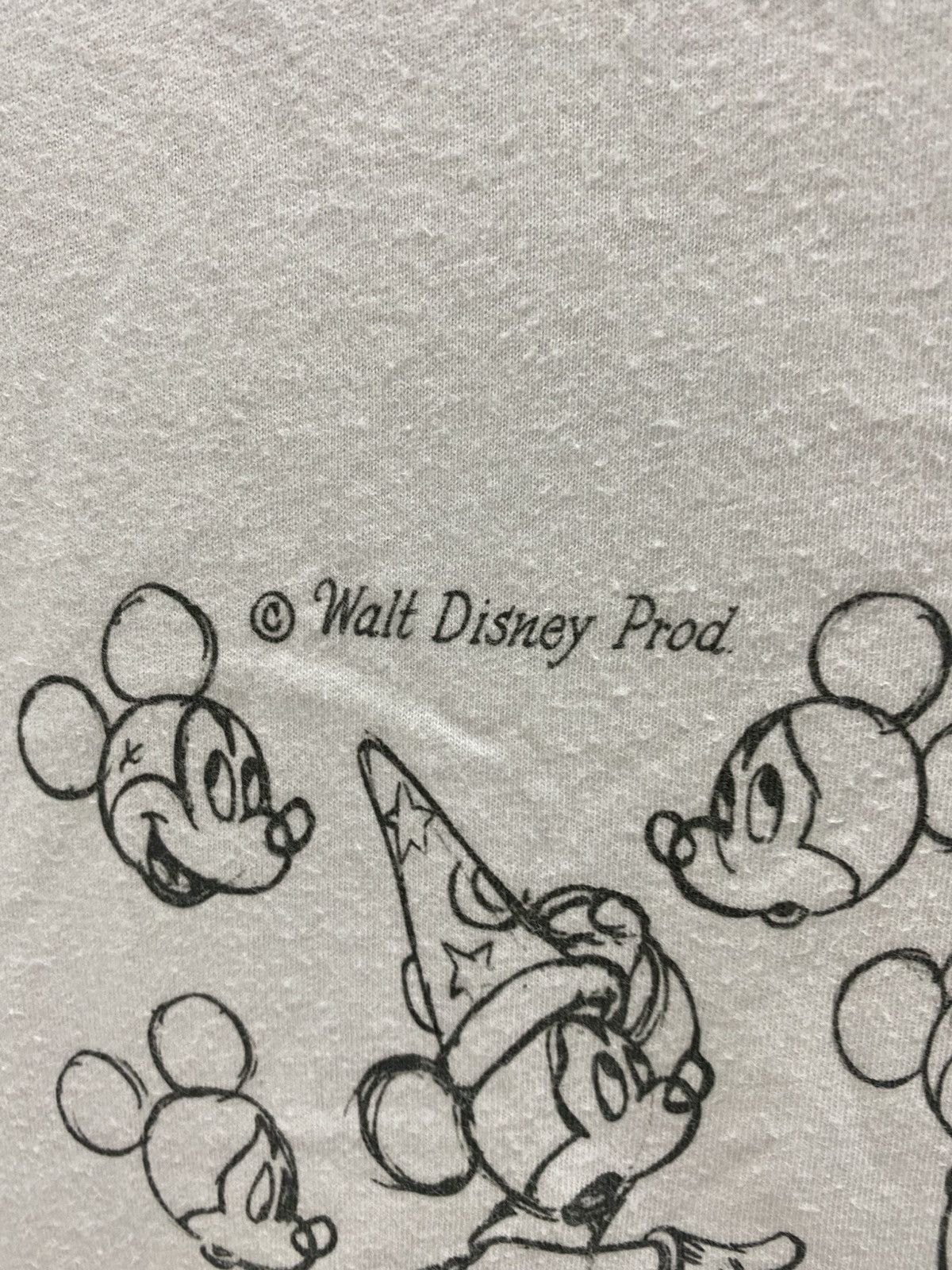Uniqlo MICKEY MOUSE X UNIQLO X DISNEY TSHIRT Size US M / EU 48-50 / 2 - 3 Thumbnail