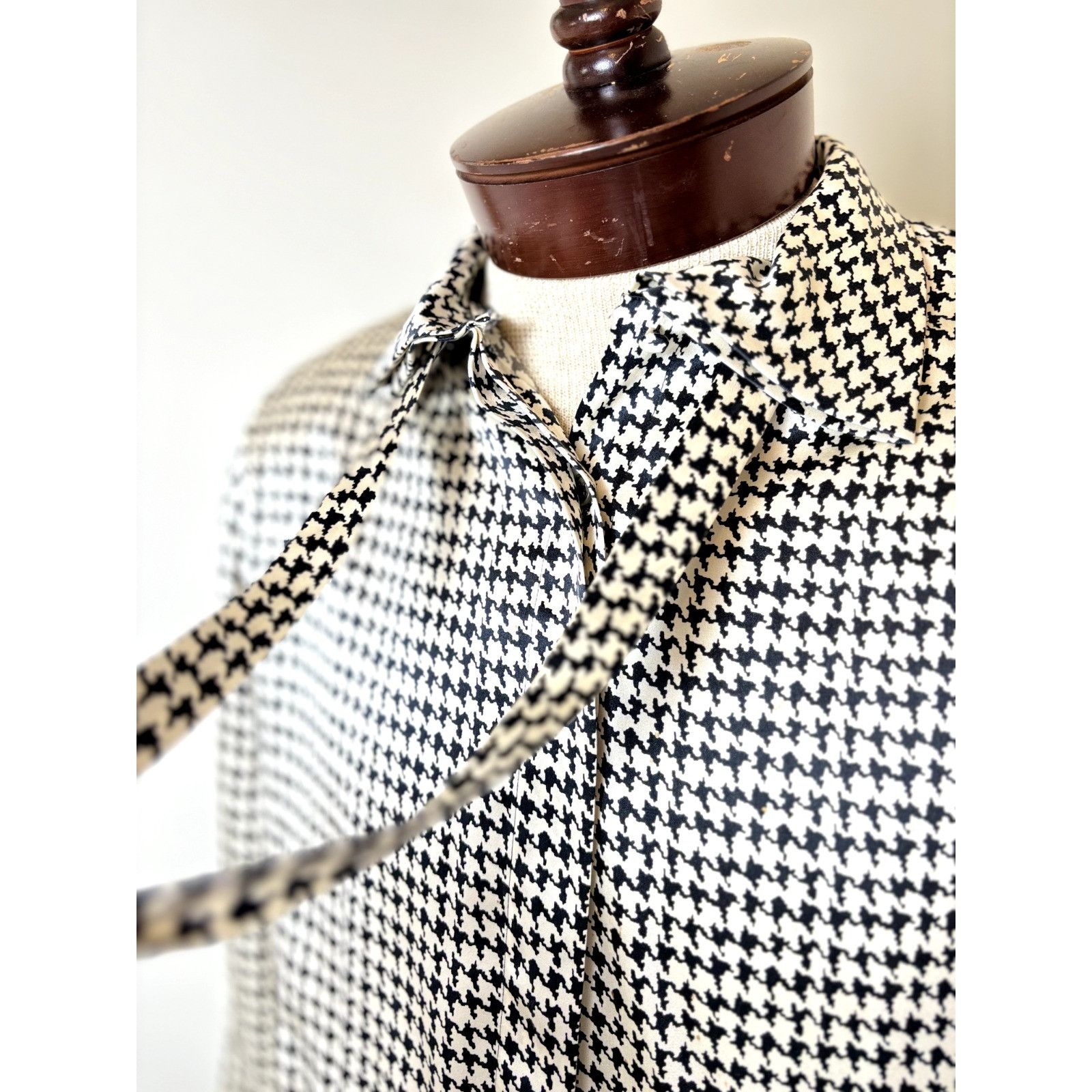 Other Mary Ann Restivo 100% Silk Size 12 Women's Collared w/Tie Lo Size XL / US 12-14 / IT 48-50 - 6 Thumbnail