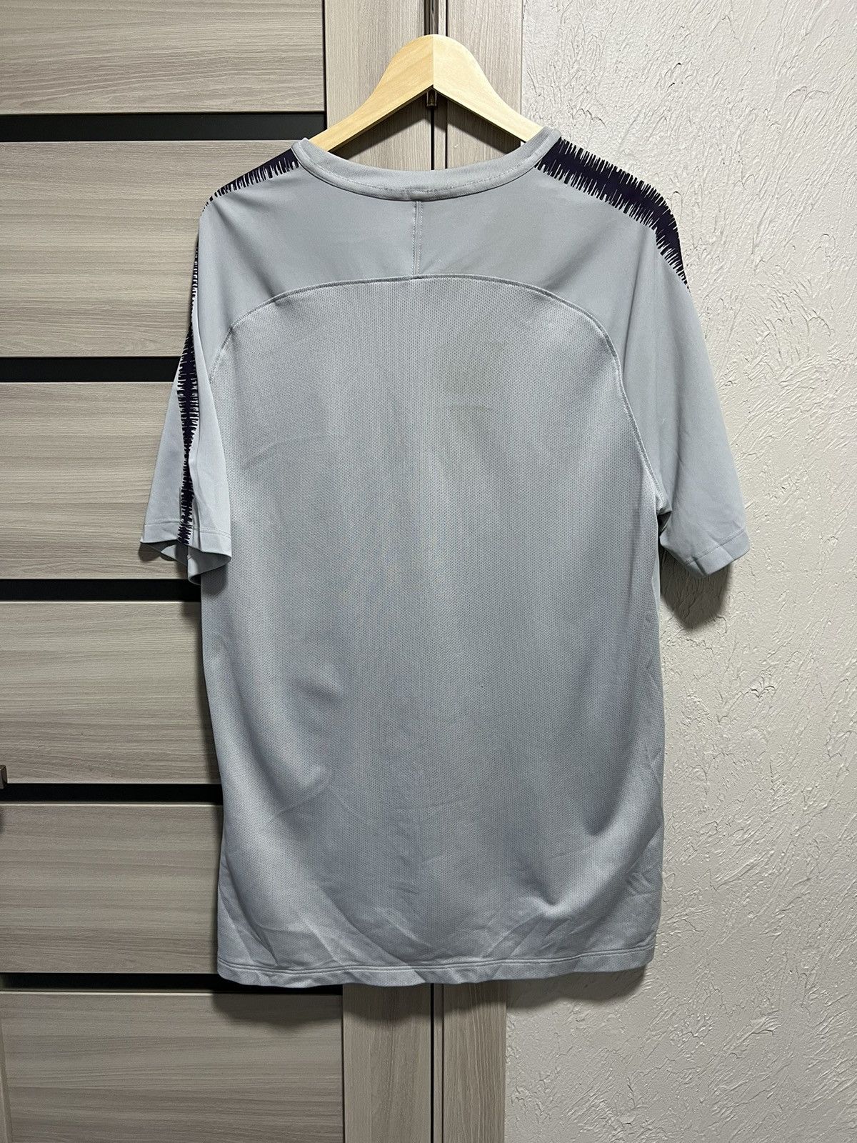 Vintage Nike FC Barcelona 2018 Breathe Football Training Top Size US M / EU 48-50 / 2 - 15 Thumbnail
