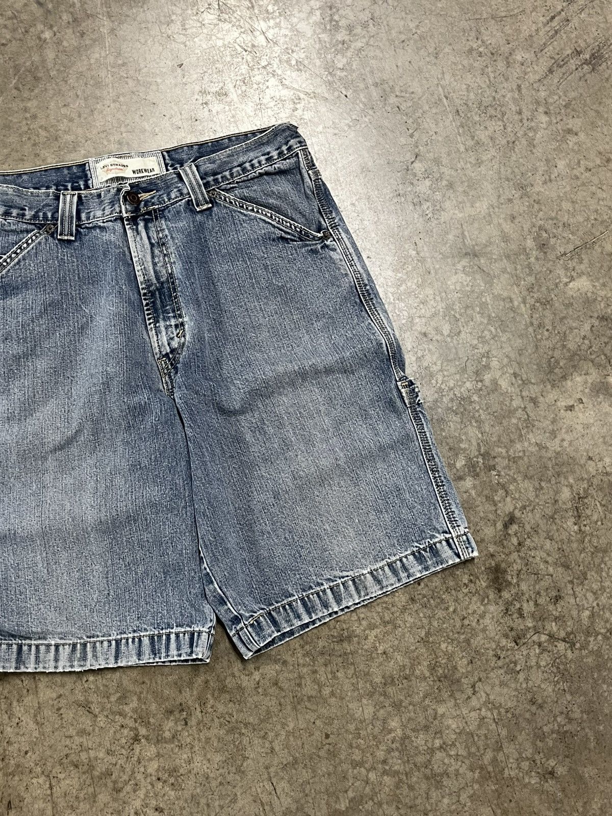 Levi's × Vintage Levi’s carpenter cargo jorts baggy fit skater streetwear Size US 34 / EU 50 - 7 Thumbnail