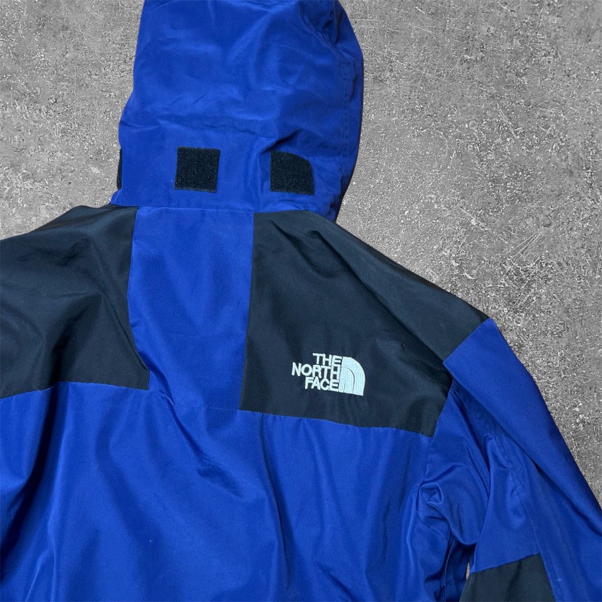 Goretex × The North Face × Vintage Vintage The North Face Gore Tex Mountain Jacket Blue Small Size US S / EU 44-46 / 1 - 7 Thumbnail