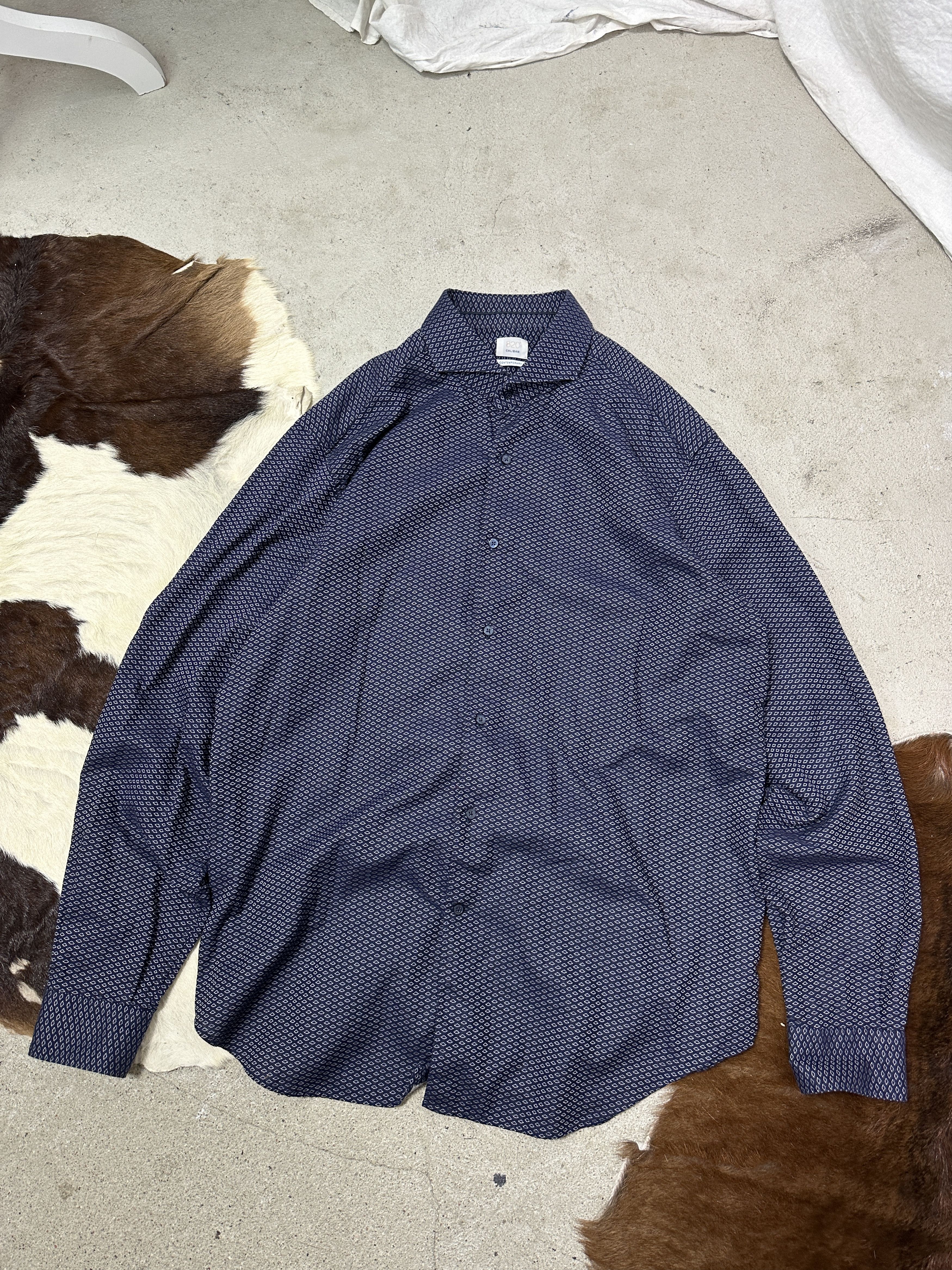 Vintage Vintage 820 Caliban Contemporary Fit Button Down Shirt 00s Size US L / EU 52-54 / 3 - 1 Thumbnail