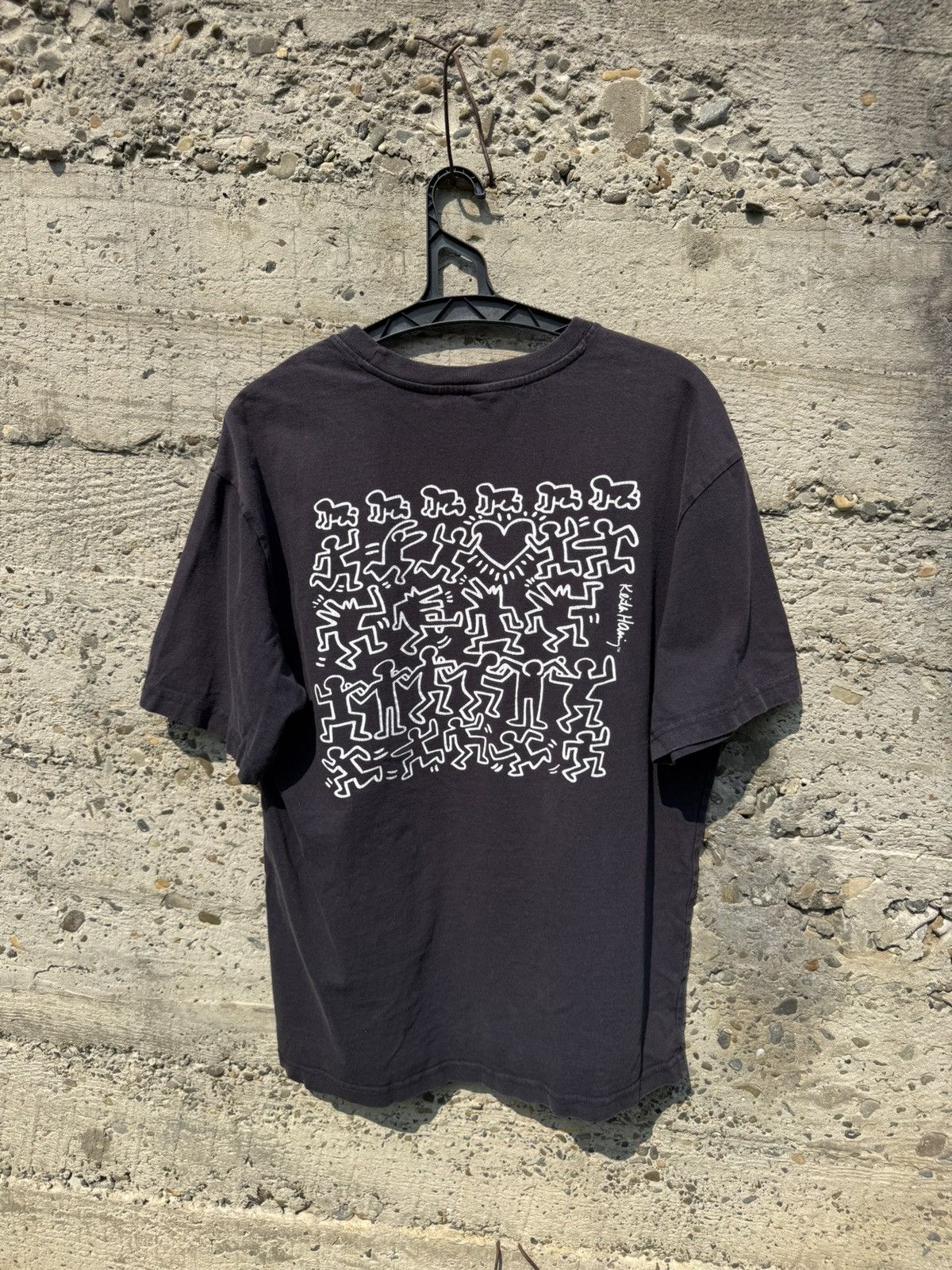 Keith Haring Keith Haring Vintage Distressed tee Size US L / EU 52-54 / 3 - 1 Thumbnail