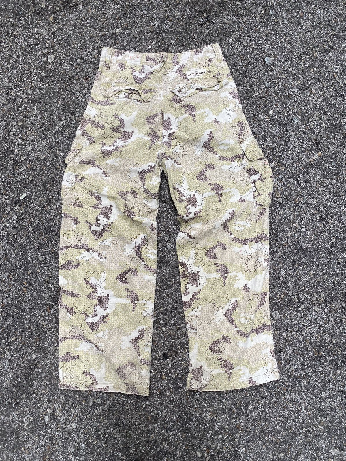 Ecko Unltd. Ecko Unltd Baggy Cargo Pants Camo The Masterpiece Collection Size US 27 - 6 Thumbnail
