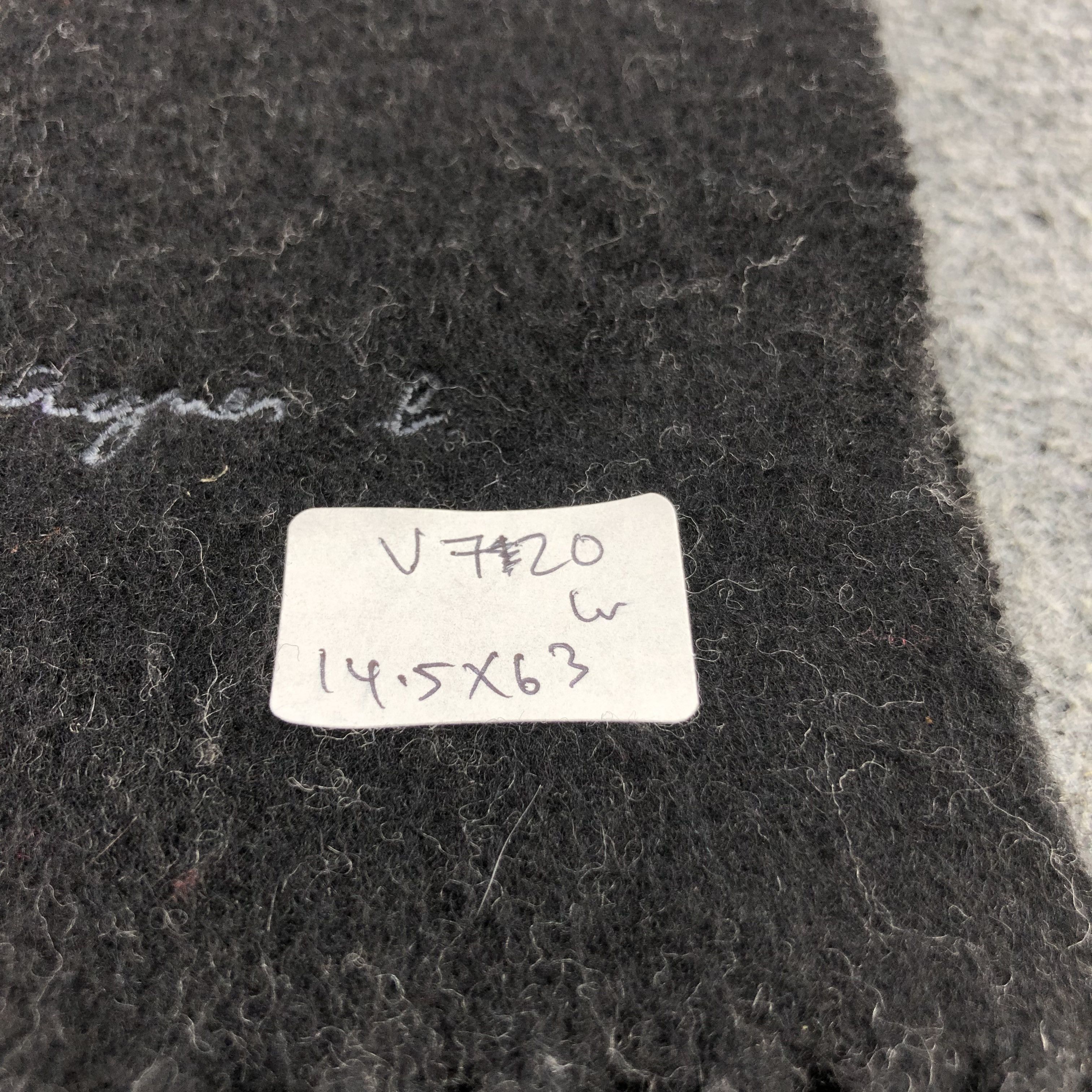 agnes b. Agnes B. Plain Wool Scarf Muffler V720 Size ONE SIZE - 8 Thumbnail