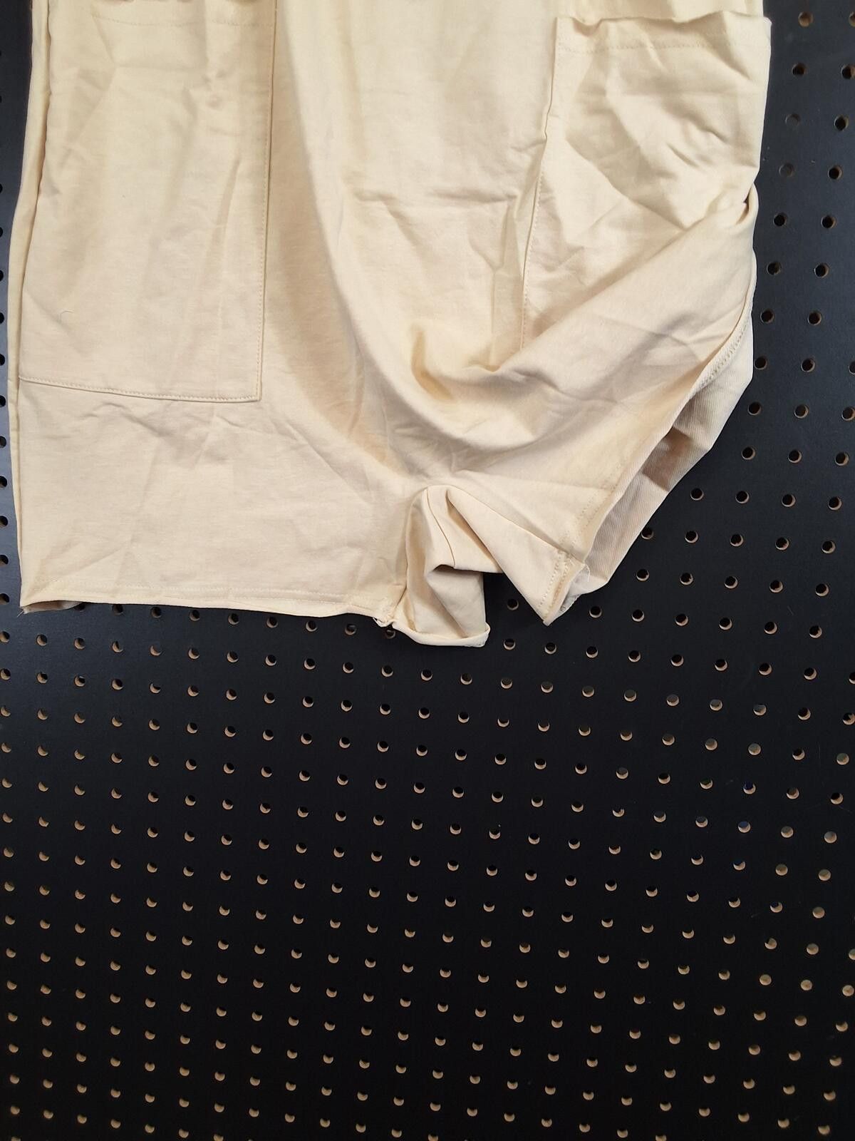 Genetic Manipulation Shinichiro Kuriya Chic Beige Sleeveless Romper with Pockets - Medium Size 32" / US 10 / IT 46 - 2 Thumbnail