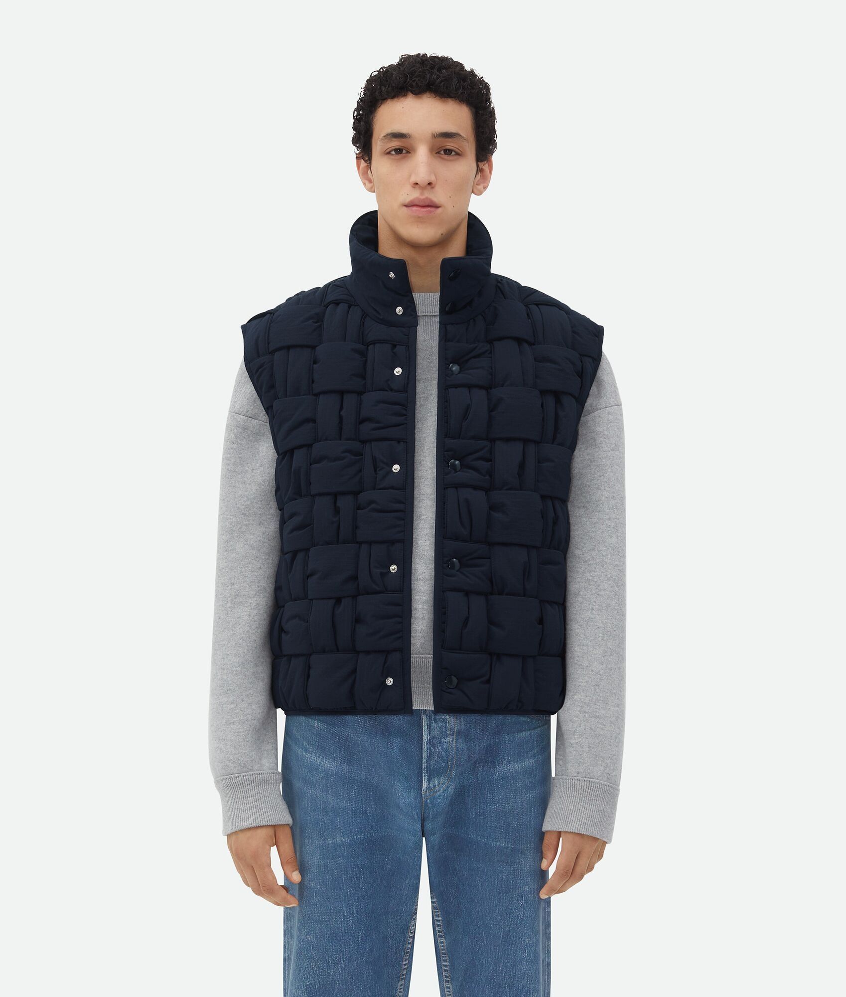 o1bcso1str0725 Tech Nylon Intrecciato Gilet in Navy