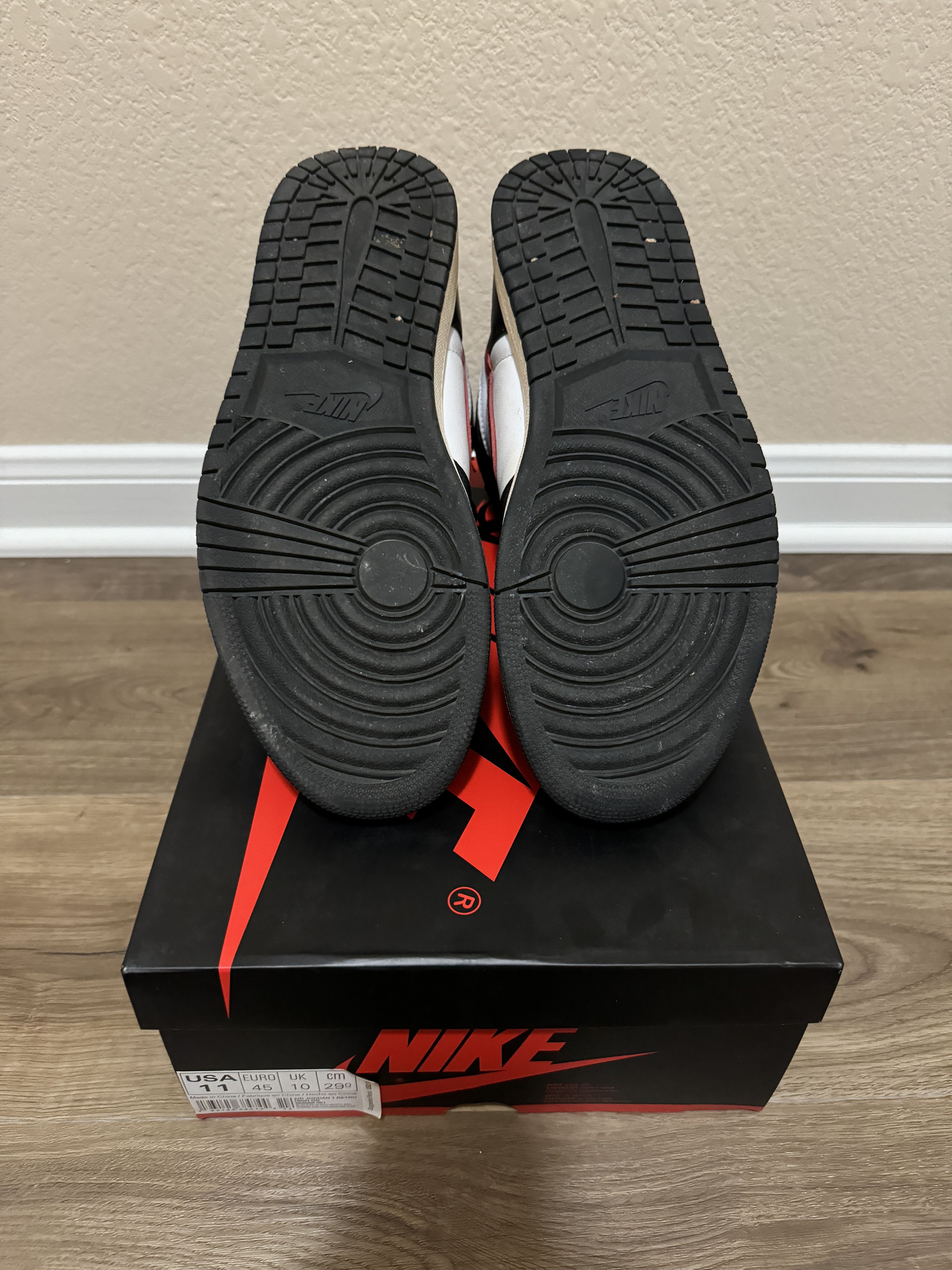 Jordan Brand Jordan 1 Retro High (Black Gym Red) Size US 11 / EU 44 - 6 Thumbnail