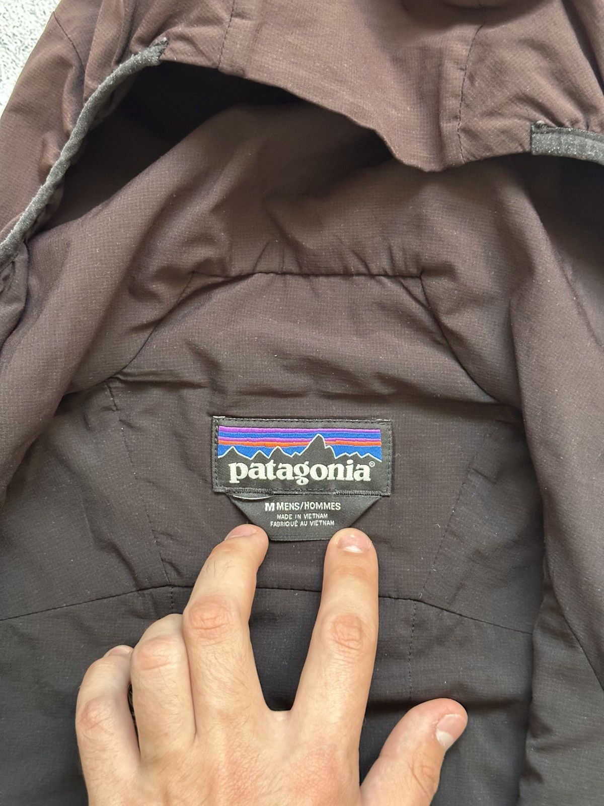 Patagonia Vintage Patagonia Hooded Jacket Black Fit Size US M / EU 48-50 / 2 - 13 Thumbnail