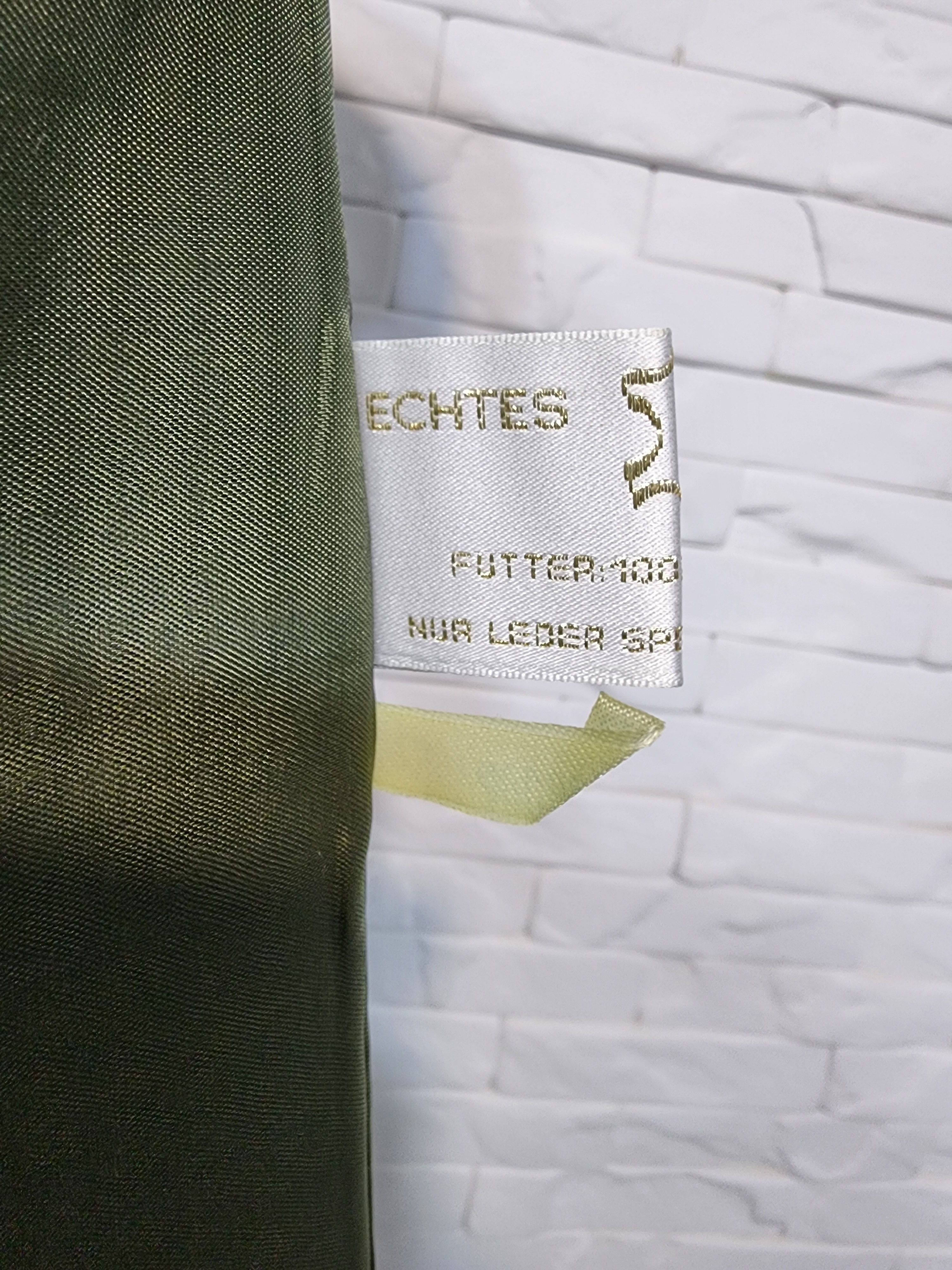 Genuine Leather Green Leather Pants: Women's Stylish Suede Trousers Size 28" / US 6 / IT 42 - 10 Thumbnail