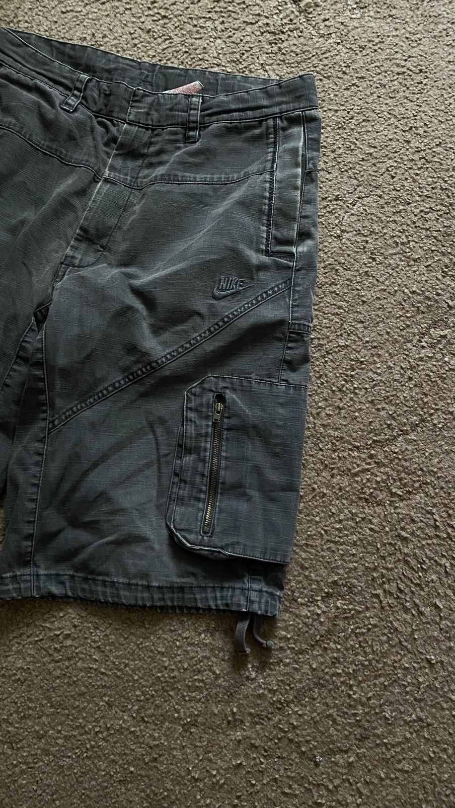 Nike Vintage Nike Cargo Shorts Japanese Avant Garde Size US 30 / EU 46 - 4 Thumbnail