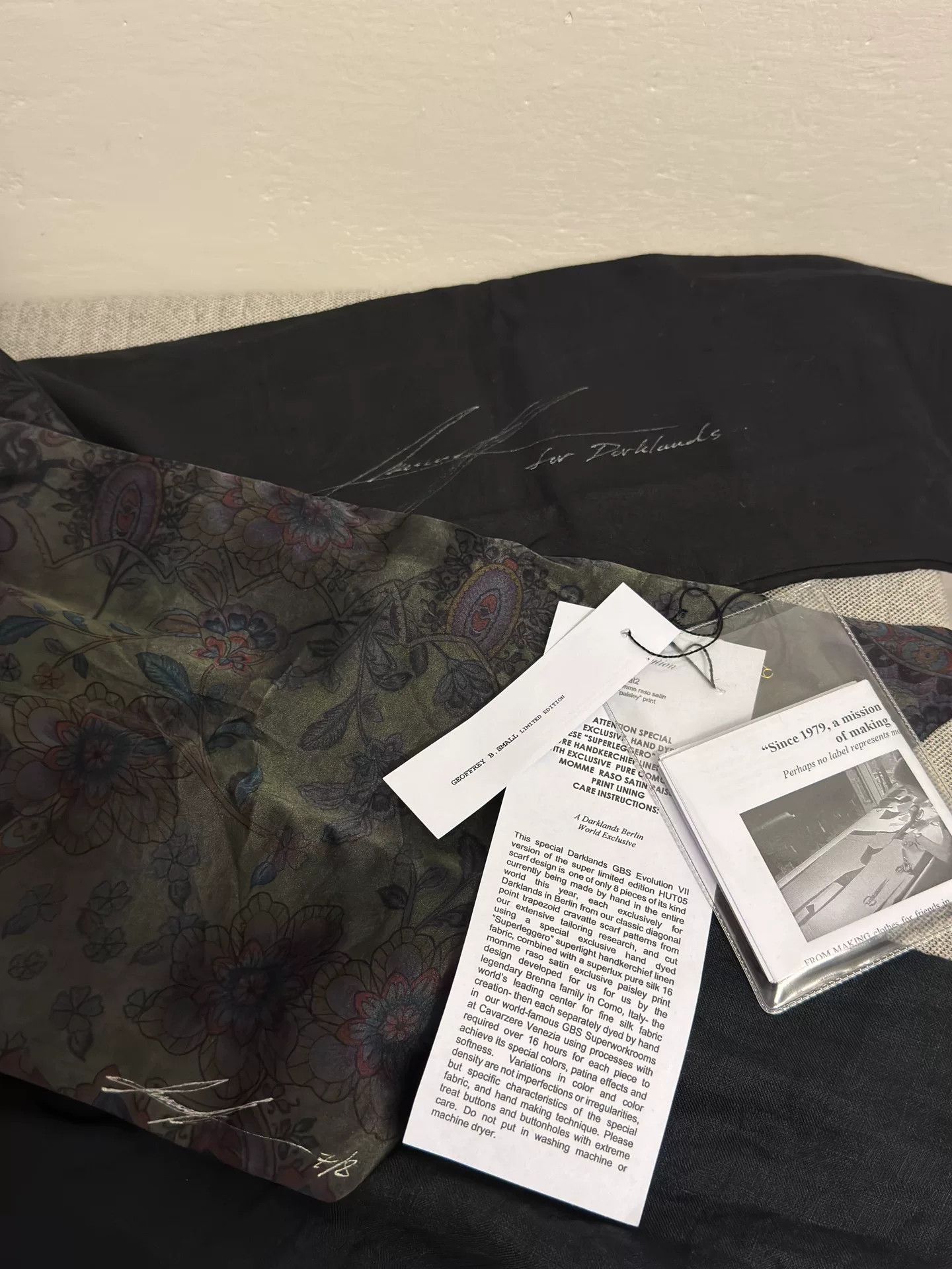 Geoffrey B. Small Geoffrey B. Small GBS Paisley Silk Scarf Size ONE SIZE - 1 Thumbnail