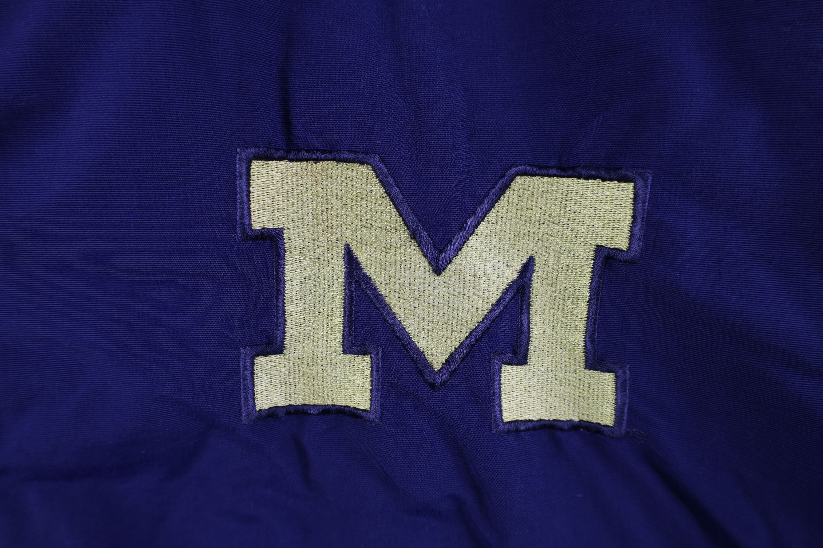 Nike Vintage 90s Nike University of Michigan Bomber Jacket Blue Size US XL / EU 56 / 4 - 4 Thumbnail