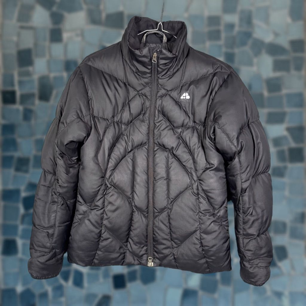 Nike Nike ACG Coat Jacket Womens S Down Puffer Quilted Zip Full Zip Mid-Length Black Logo Ski Outdoor 90s Womens Size S / US 4 / IT 40 - 1 Thumbnail