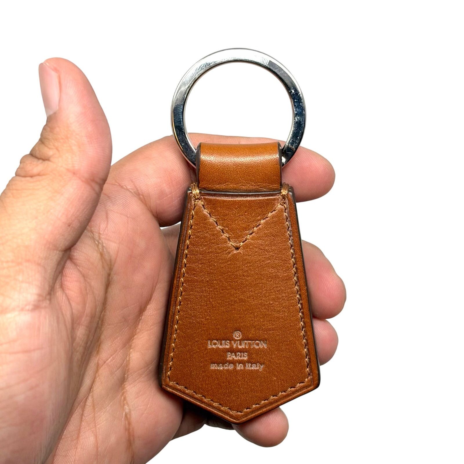 Louis Vuitton Louis Vuitton Voyage Keychain / Bag Charm Size ONE SIZE - 4 Thumbnail