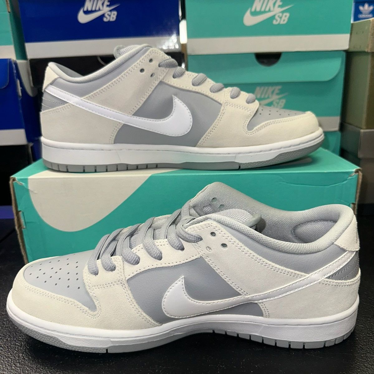 Nike Size 10.5 - Nike SB Dunk Low Wolf Grey Summit - AR0778-110 Size US 10.5 / EU 43-44 - 2 Thumbnail