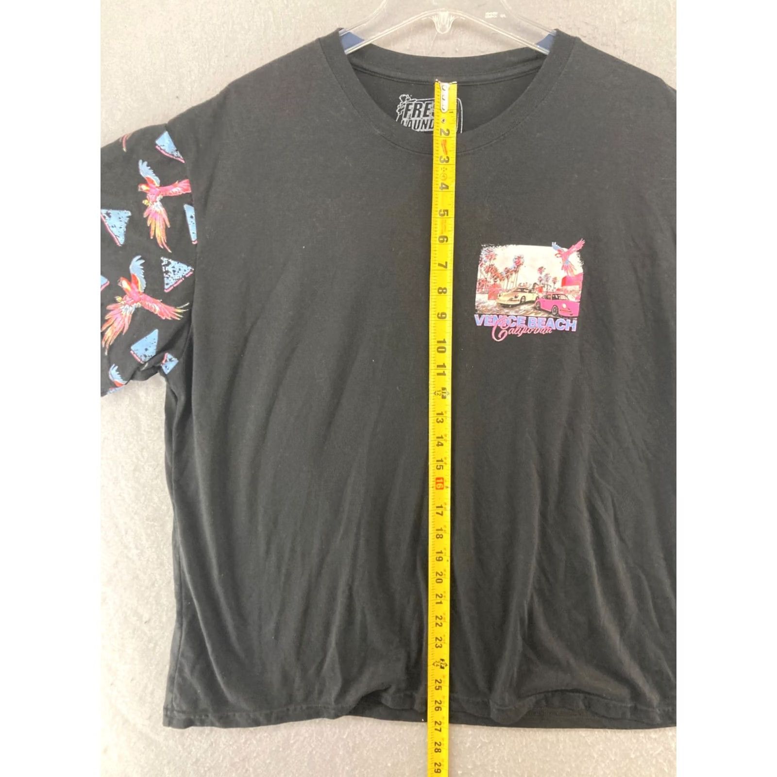 Vintage FRESH LAUNDRY Mens TShirt XL Black Beach Graphic Print Crew Neck Short Sleeve Adults Men Shirts Size US XL / EU 56 / 4 - 3 Thumbnail