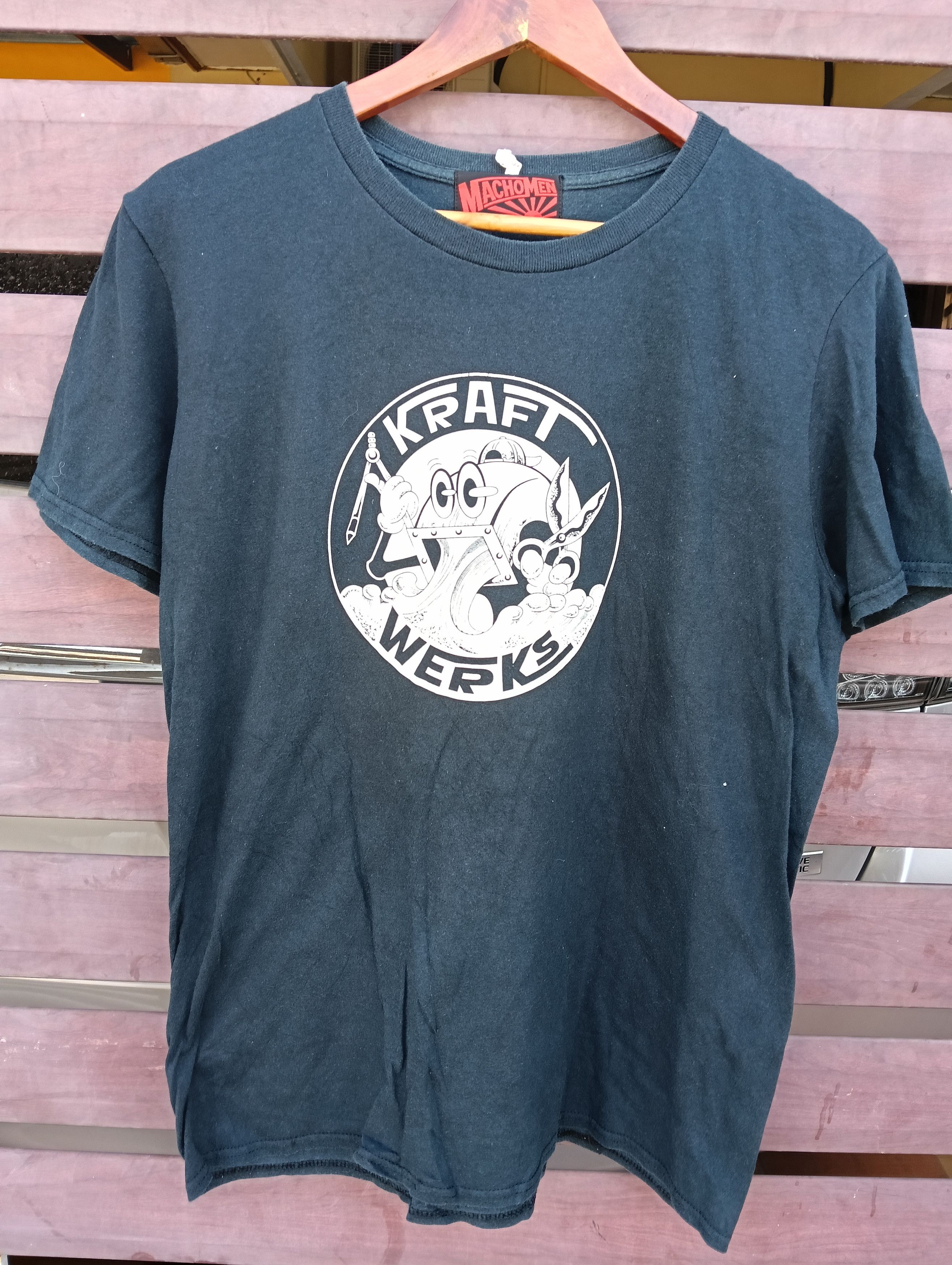 Vintage MACHOMEN TSHIRT. Size US M / EU 48-50 / 2 - 1 Thumbnail