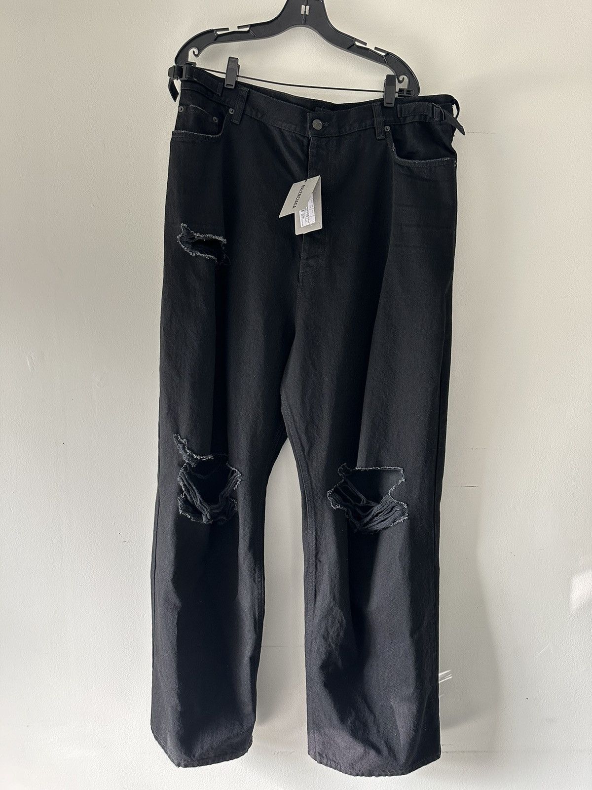 image of Balenciaga Baggy Distressed Denim Red Carpet in Black, Men's (Size 36)