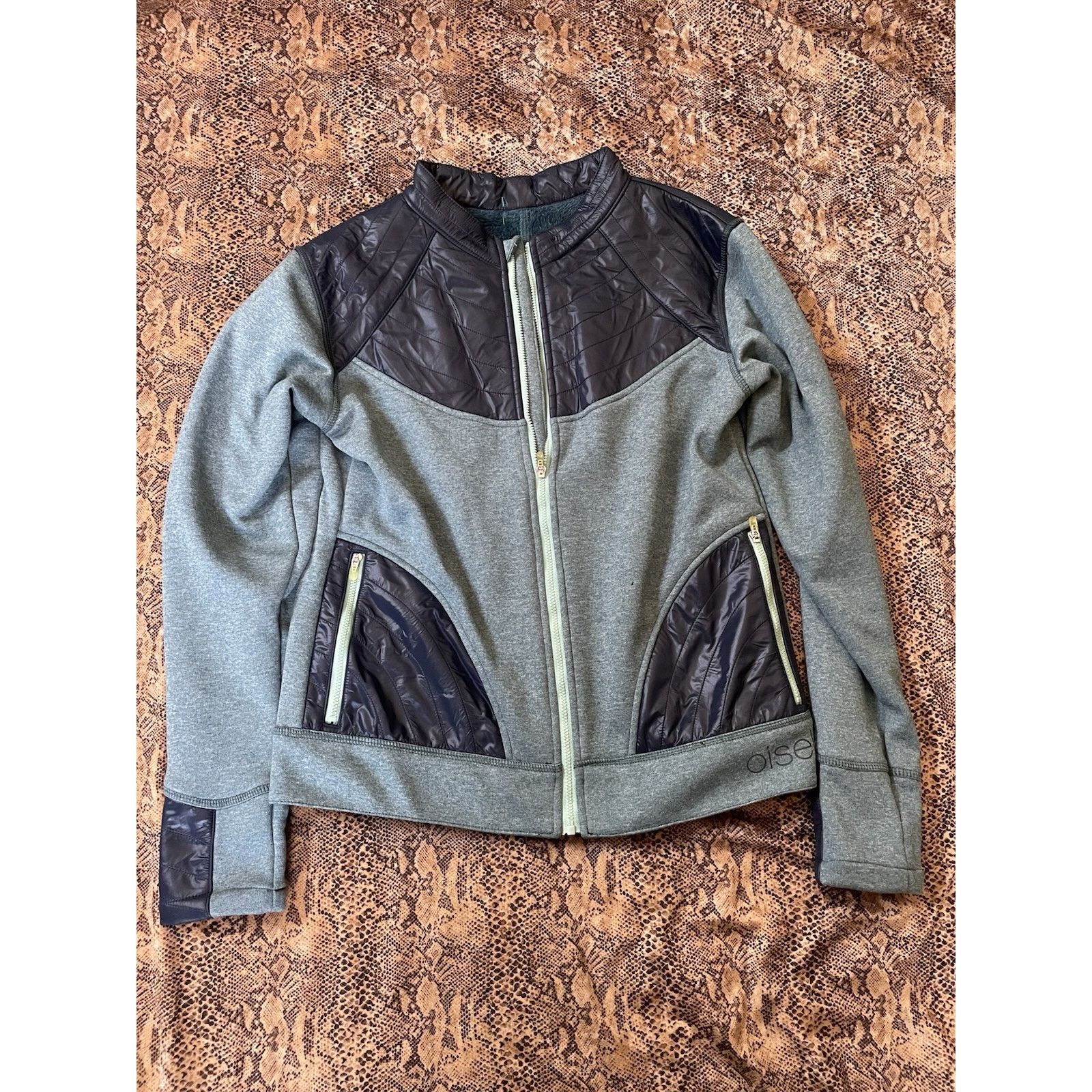 Other Oiselle Cloud Control Quilted Zip Up Blue Jacket Lined S Size S / US 4 / IT 40 - 1 Thumbnail
