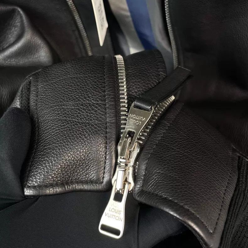 Louis Vuitton Louis Vuitton Black Show Leather Jacket Size US M / EU 48-50 / 2 - 4 Thumbnail