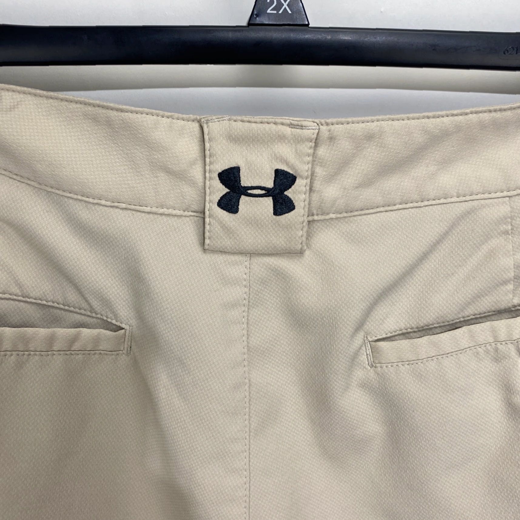 Under Armour Under Armour Pants Coach 5-Pocket Stretch Beig e Tan Regular Men 37x32 Size US 37 - 7 Thumbnail