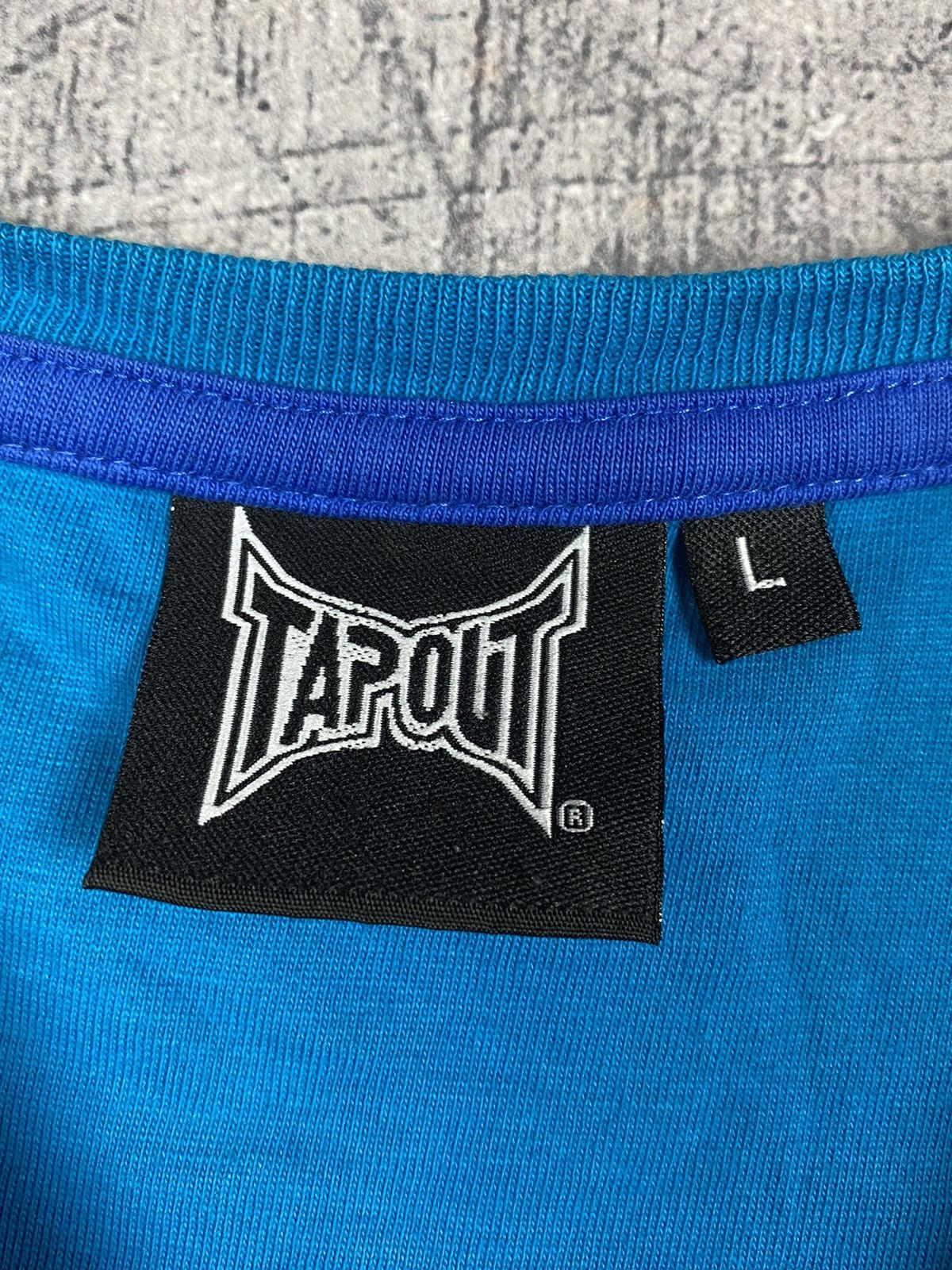 Tapout Vintage Tapout Big Logo Y2K Tee T Shirt Size US L / EU 52-54 / 3 - 10 Thumbnail